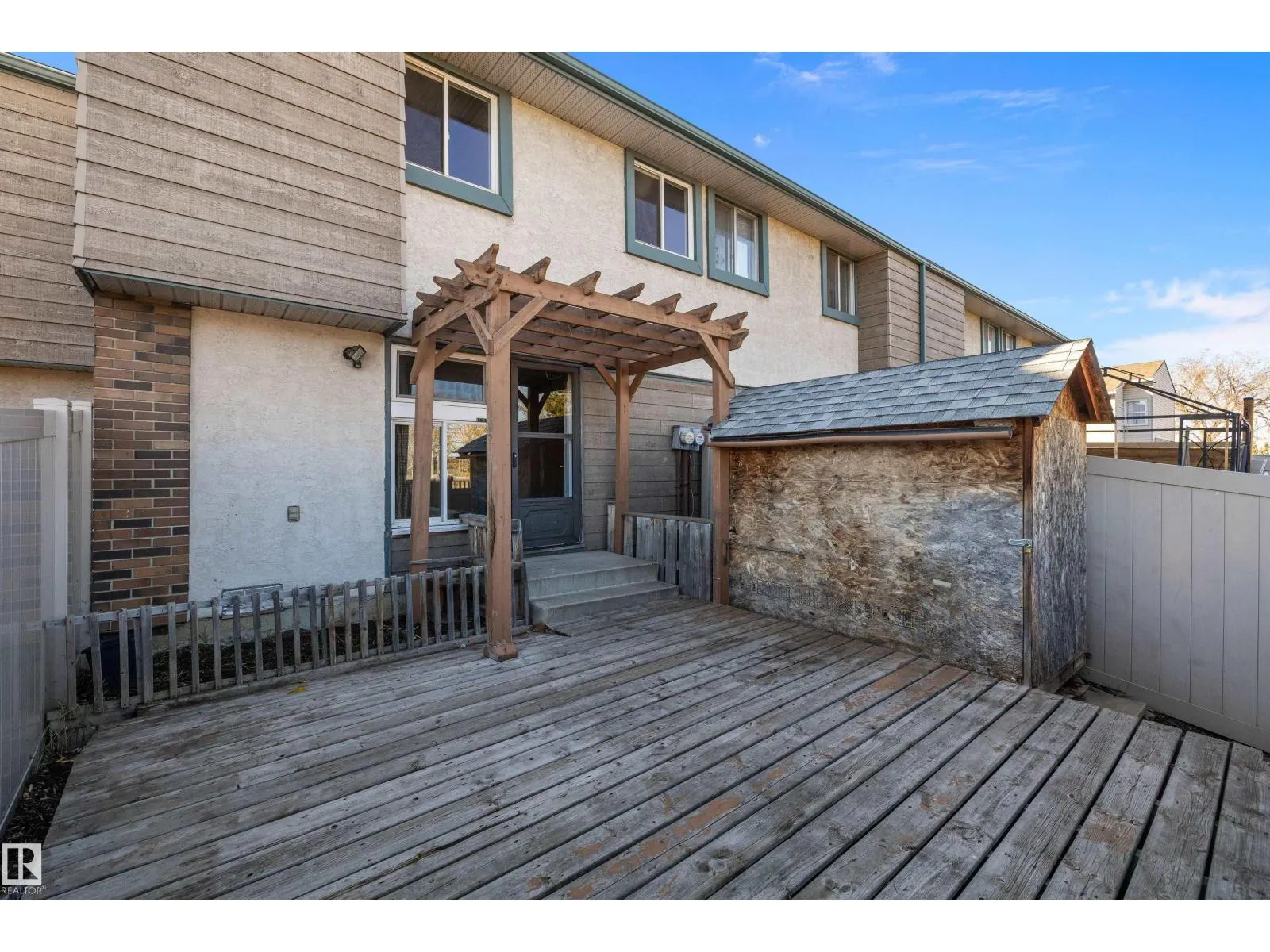 163 ABBOTTSFIELD RD NW NW