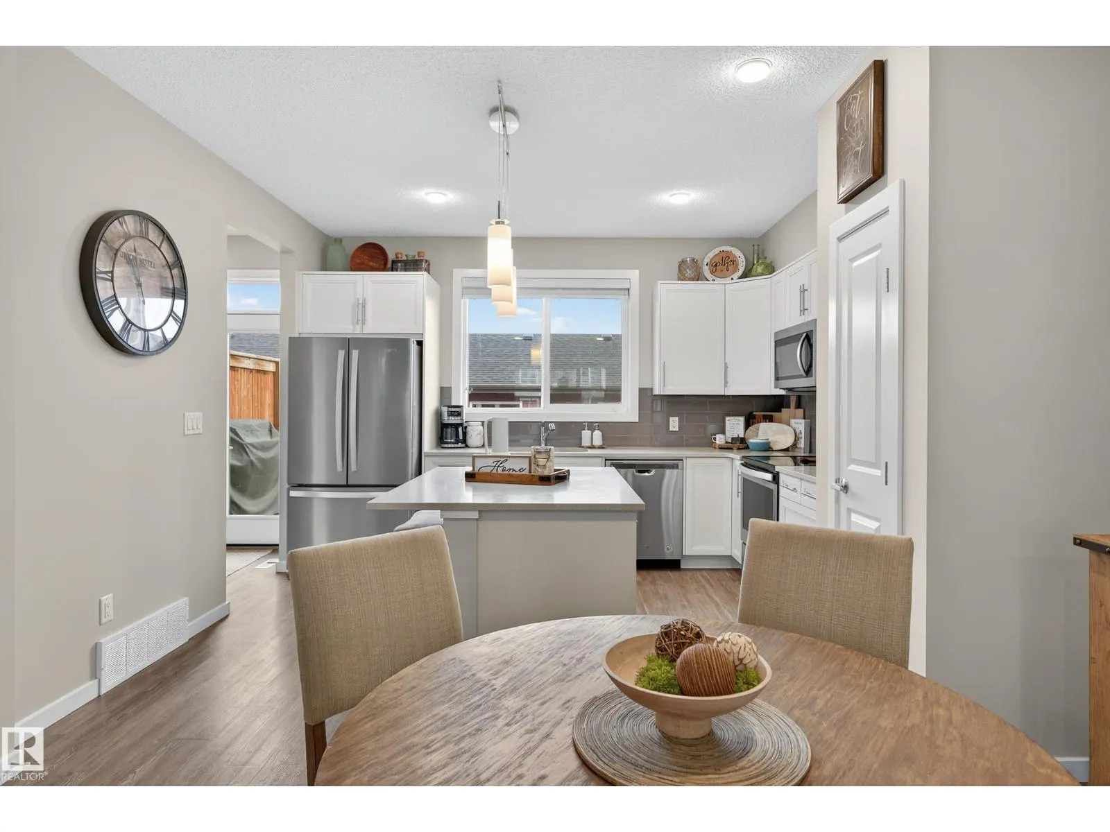 1184 ROSENTHAL BV NW