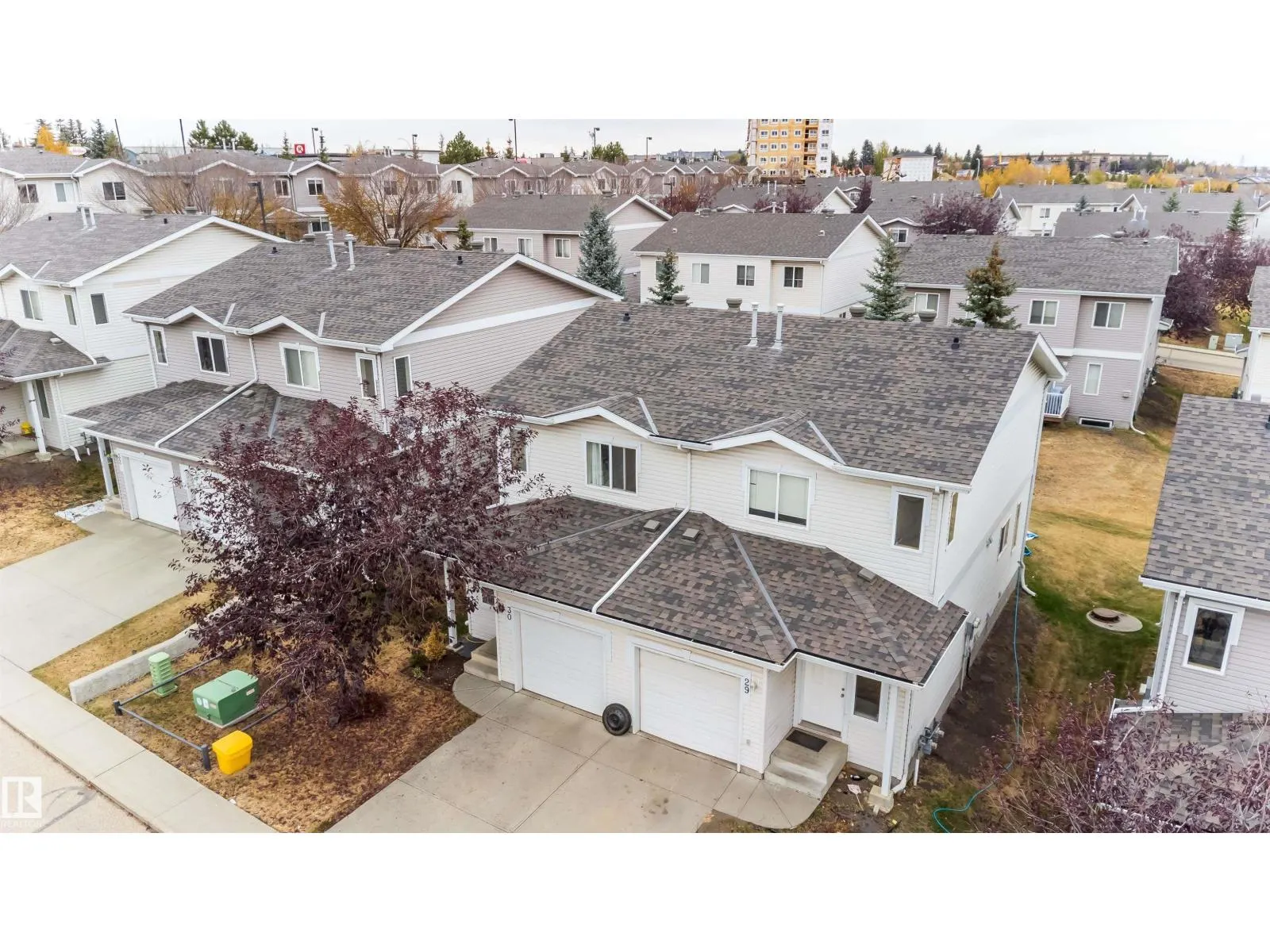 #30 130 Hyndman CR NW NW