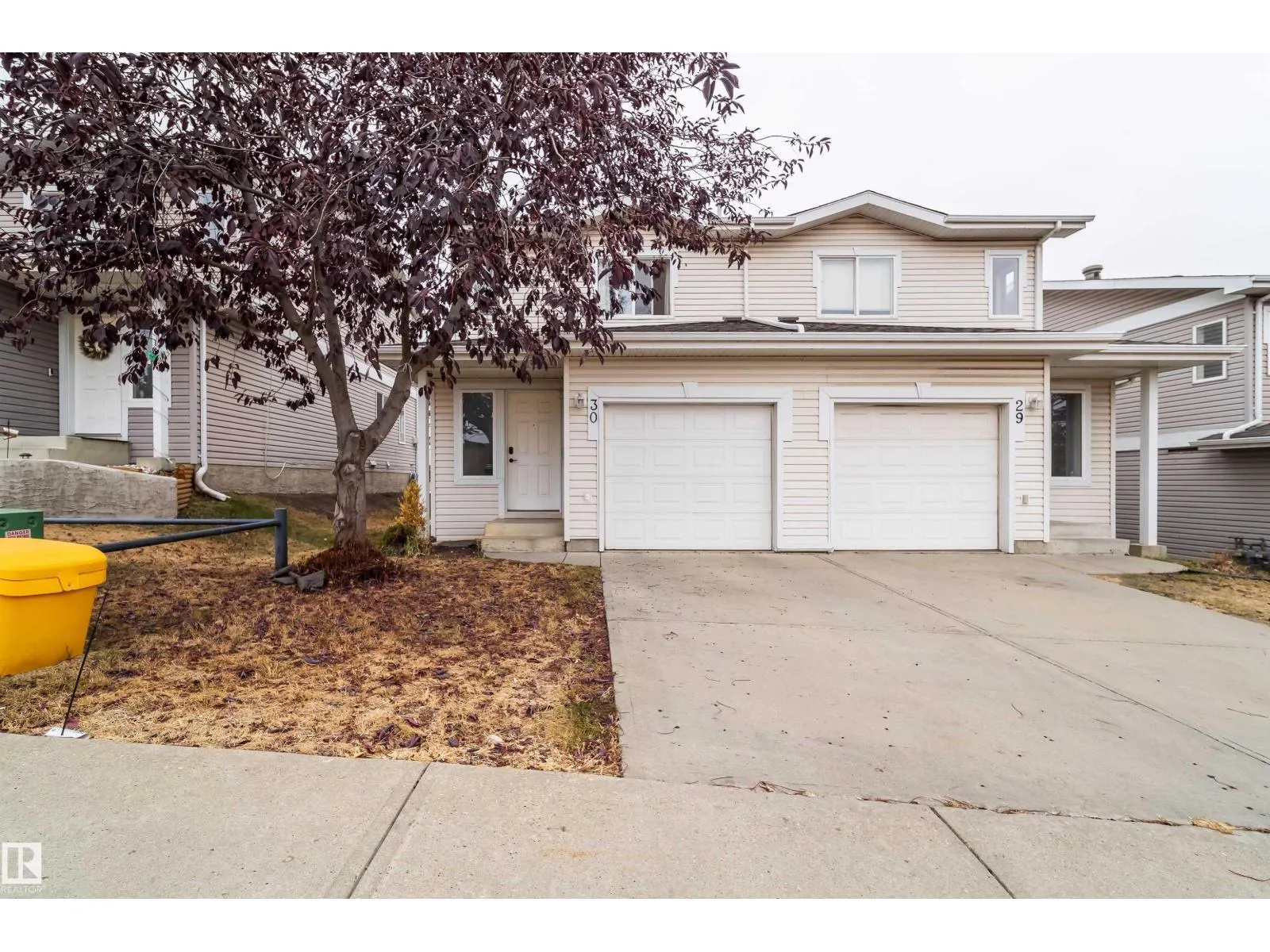 #30 130 Hyndman CR NW NW