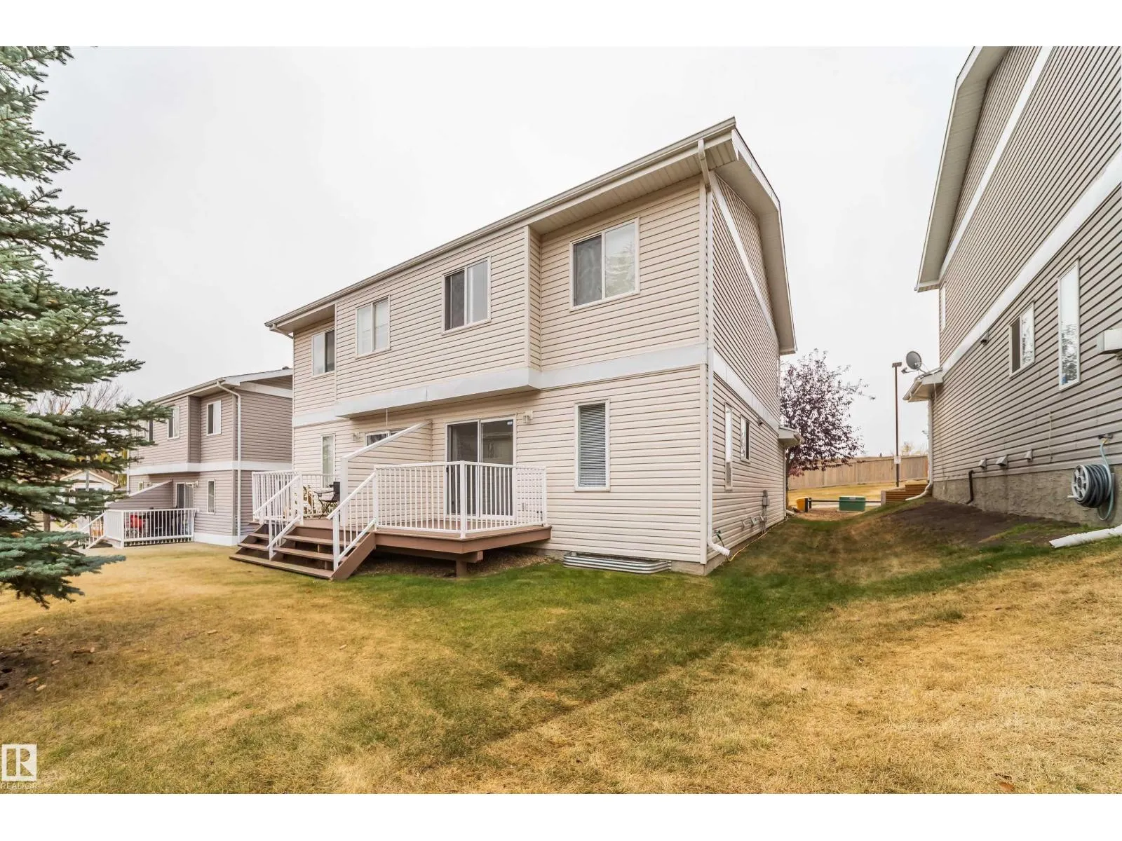 #30 130 Hyndman CR NW NW