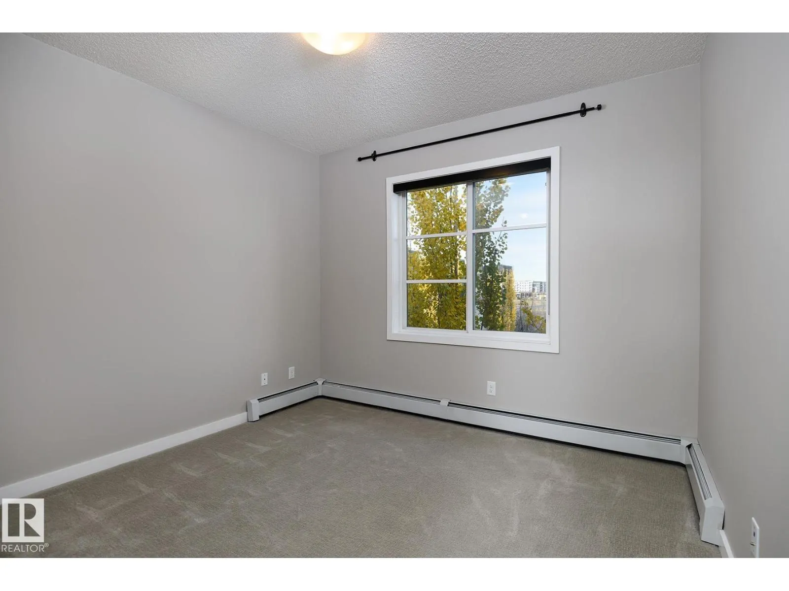 #406 1144 ADAMSON DR SW