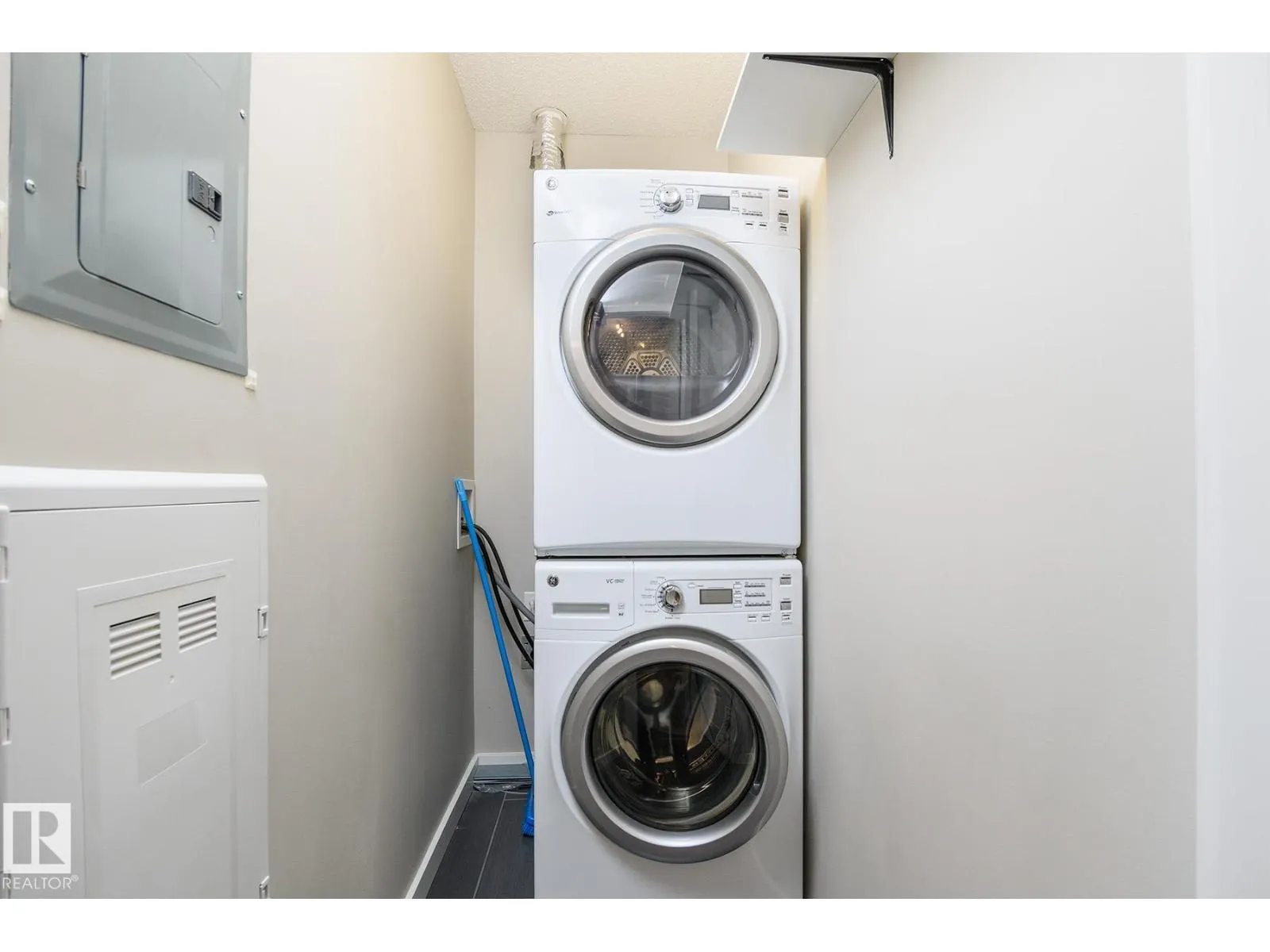 #406 1144 ADAMSON DR SW