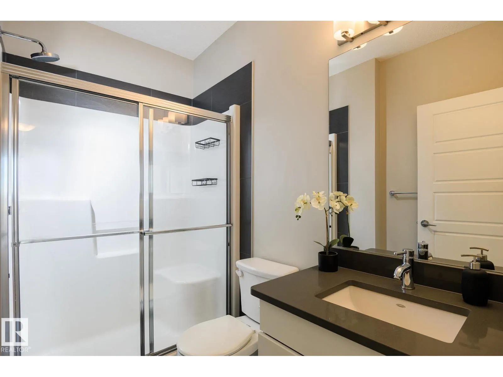 #406 1144 ADAMSON DR SW