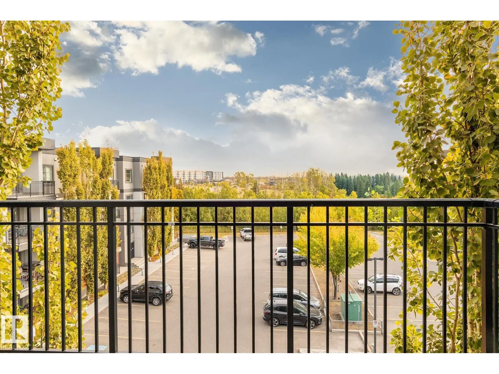 #406 1144 ADAMSON DR SW