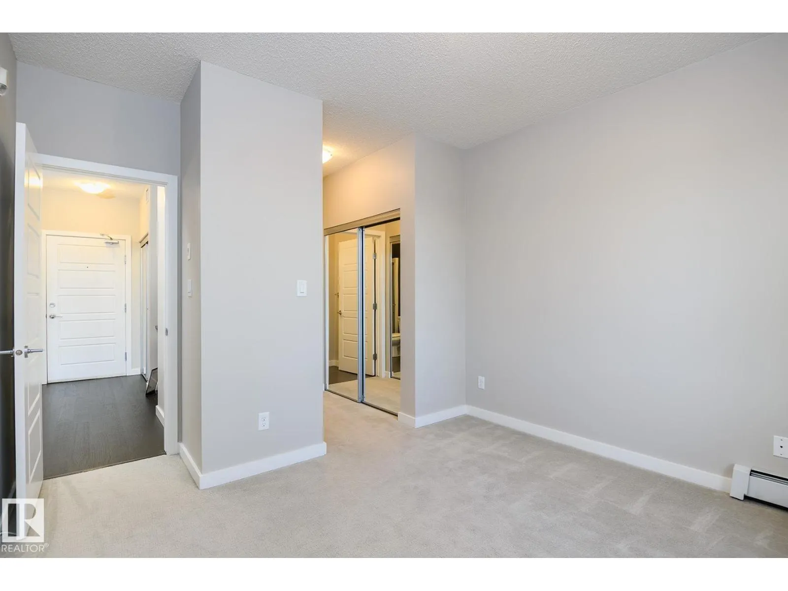 #406 1144 ADAMSON DR SW