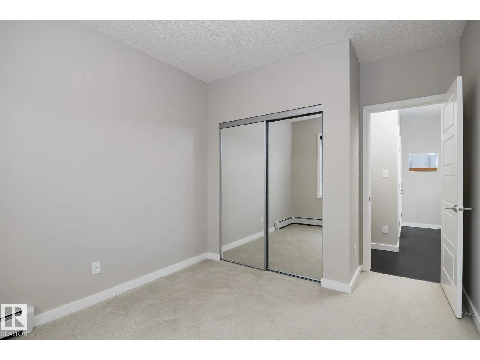 #406 1144 ADAMSON DR SW