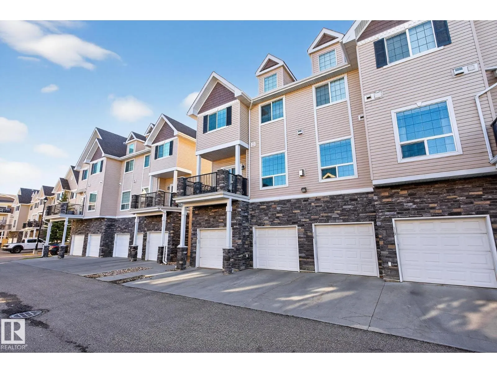 #117 7293 SOUTH TERWILLEGAR DR NW