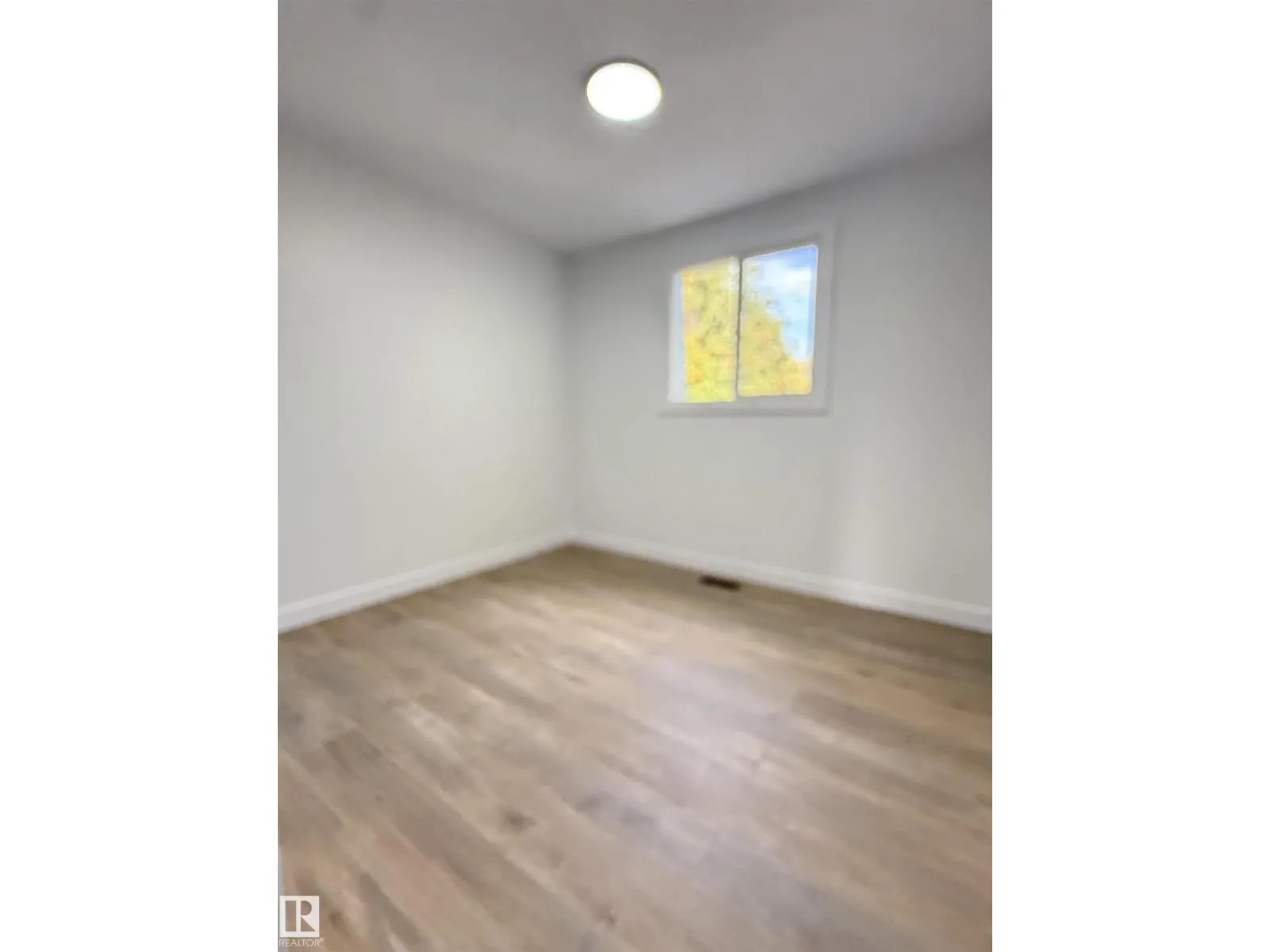 713 VILLAGE ON THE GREEN NW