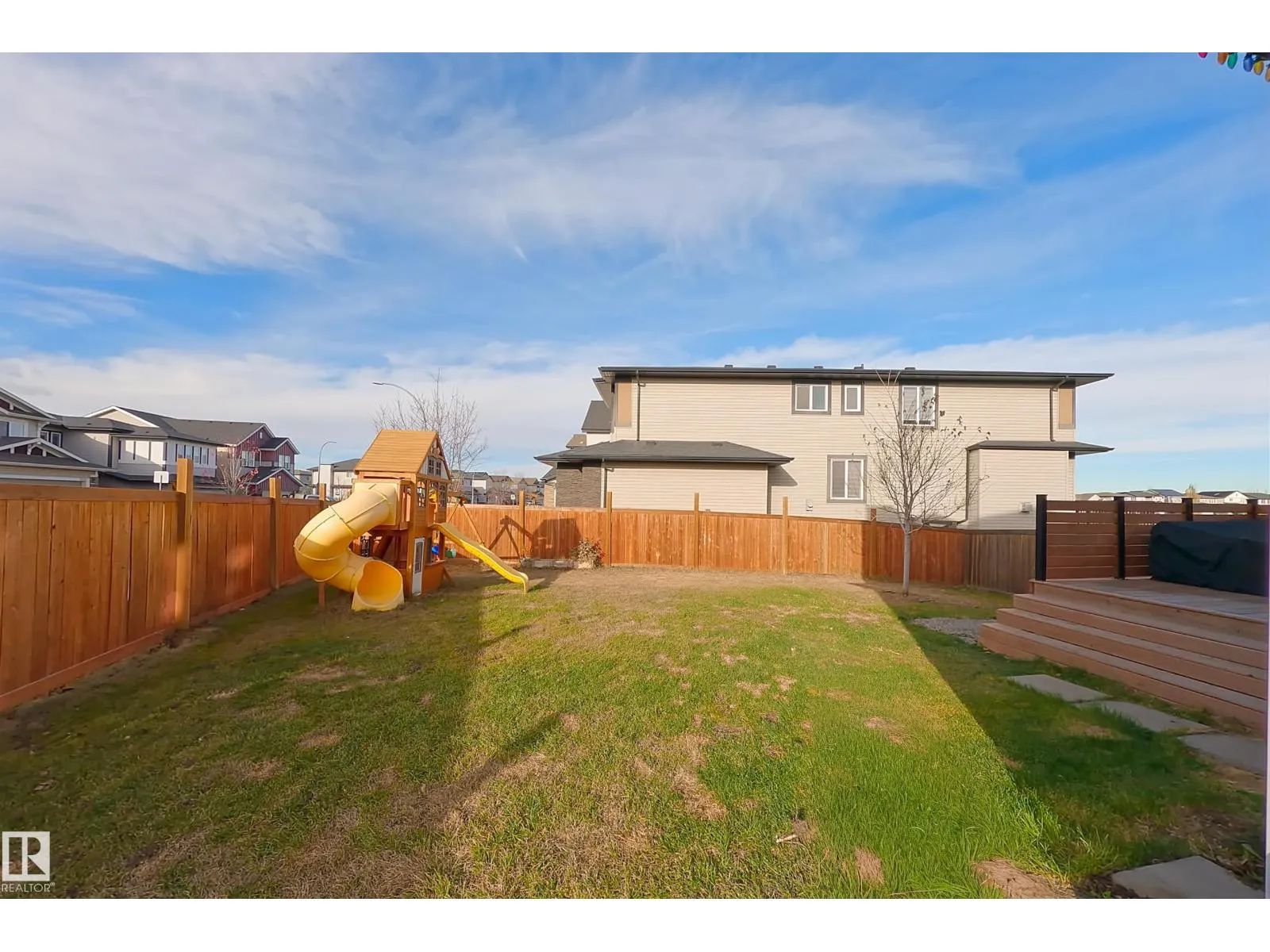 1374 SECORD LANDING LD NW