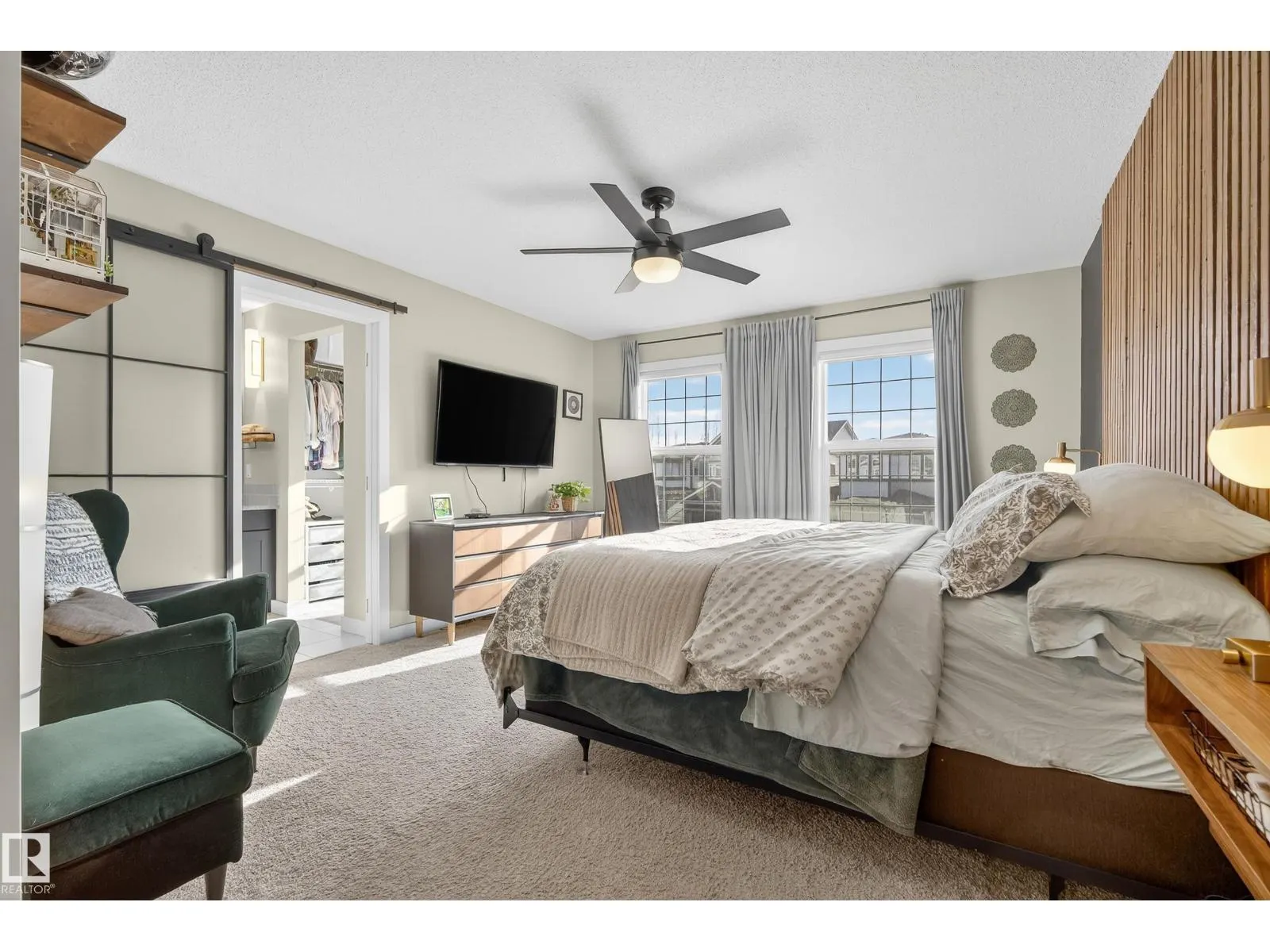 1374 SECORD LANDING LD NW