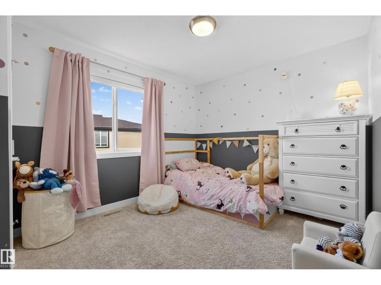 1374 SECORD LANDING LD NW