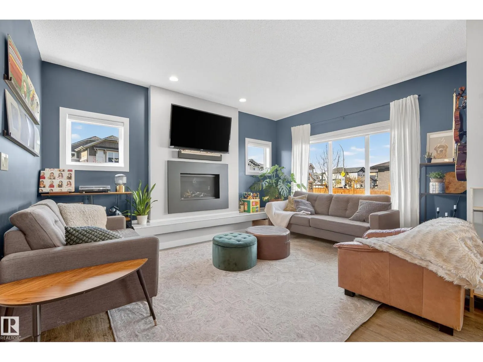 1374 SECORD LANDING LD NW