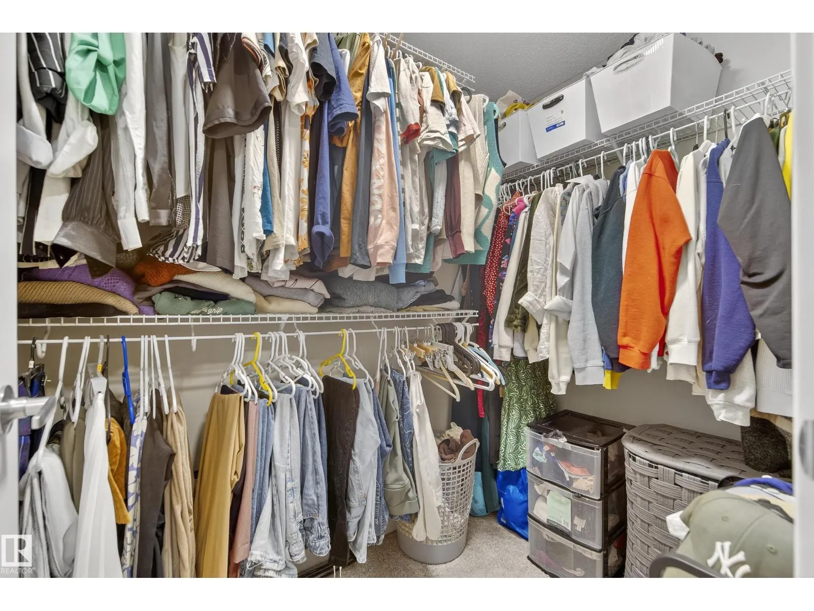 1374 SECORD LANDING LD NW