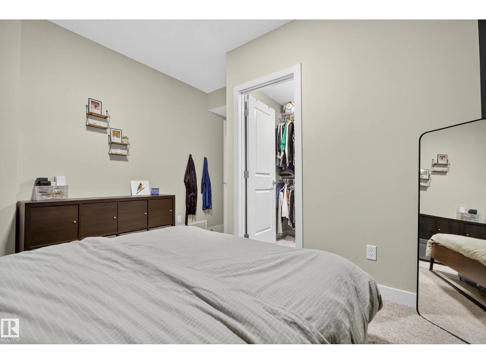 1374 SECORD LANDING LD NW