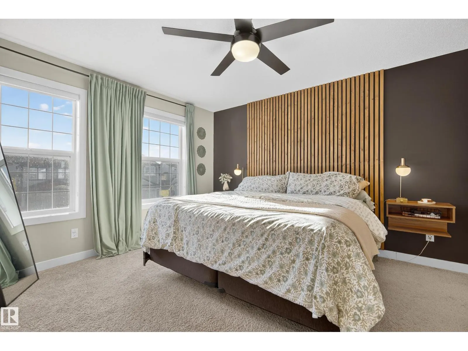 1374 SECORD LANDING LD NW