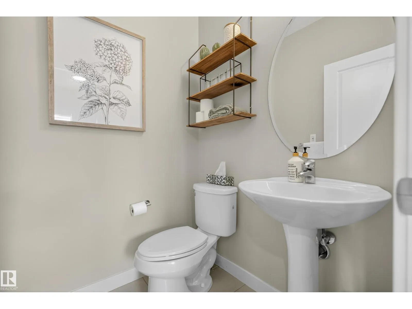 1374 SECORD LANDING LD NW