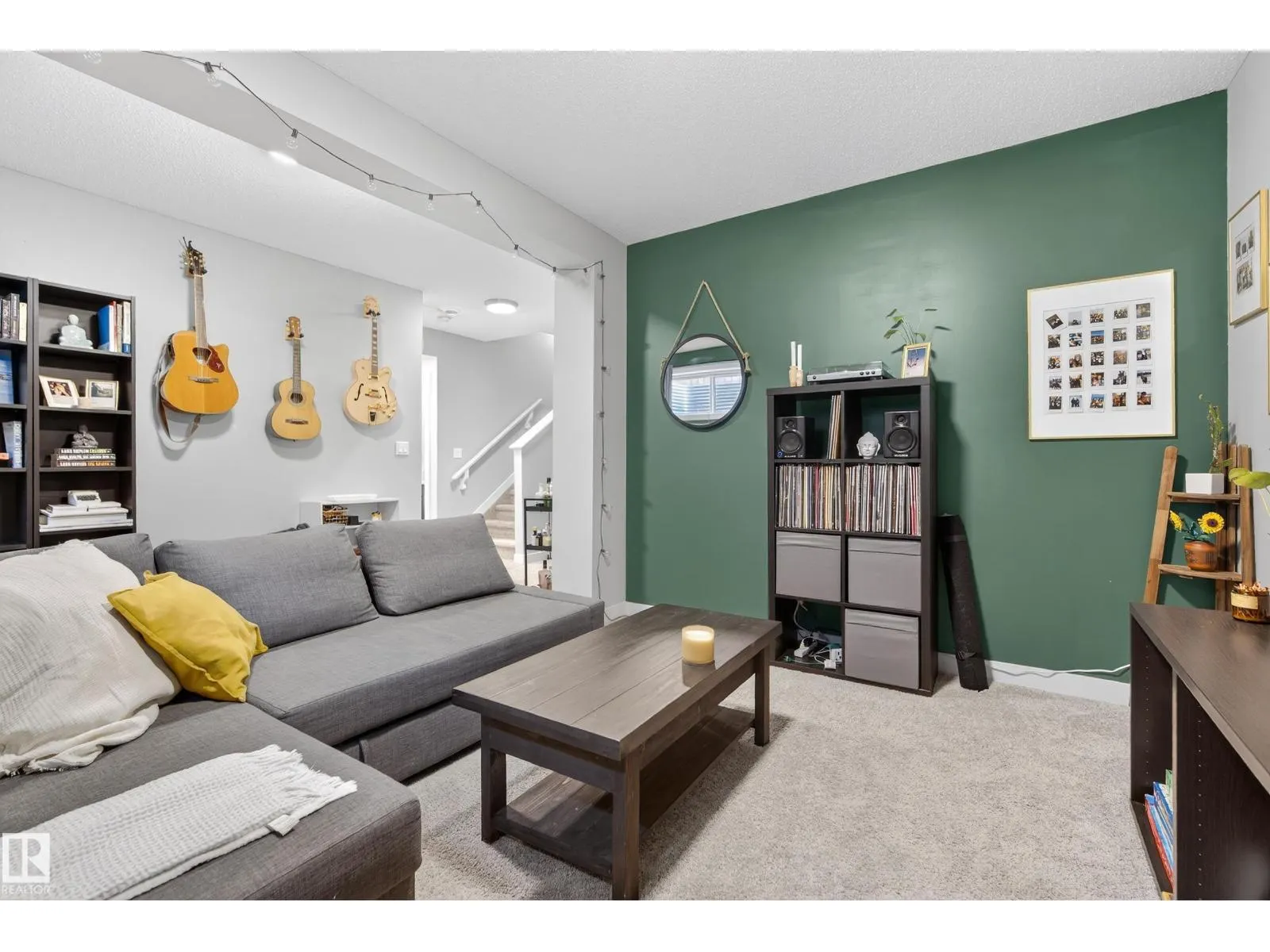 1374 SECORD LANDING LD NW