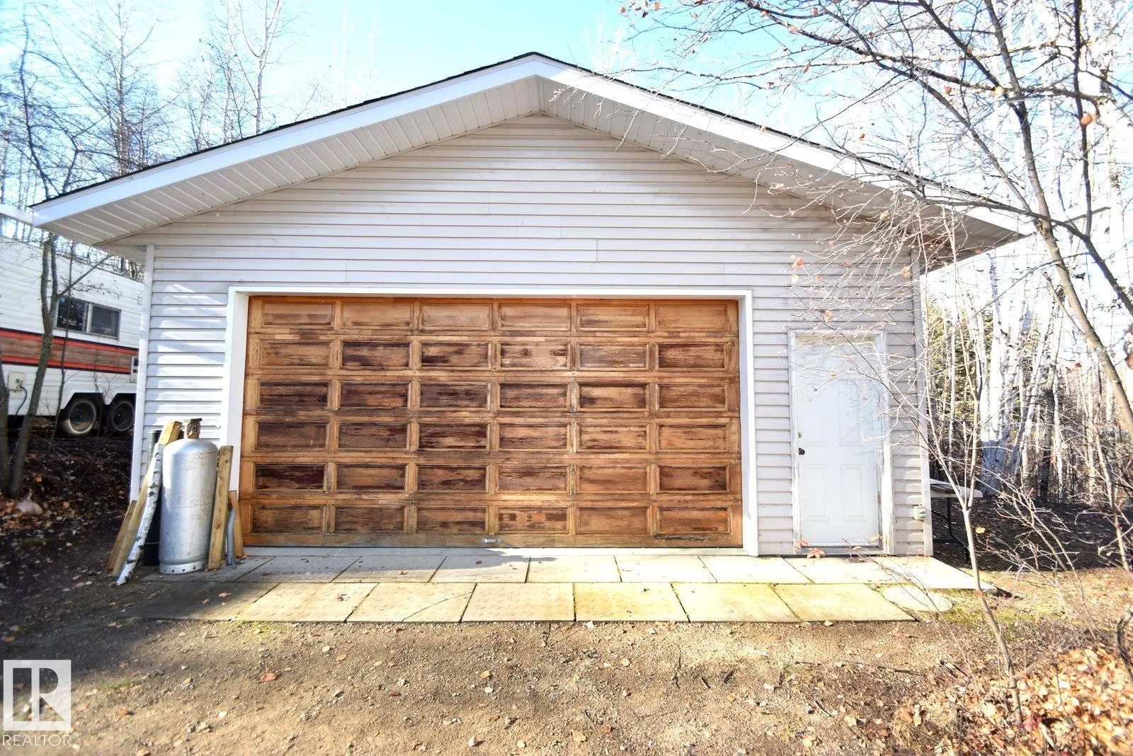 37 (31) Golden Sands Drive (Golden Nodding)