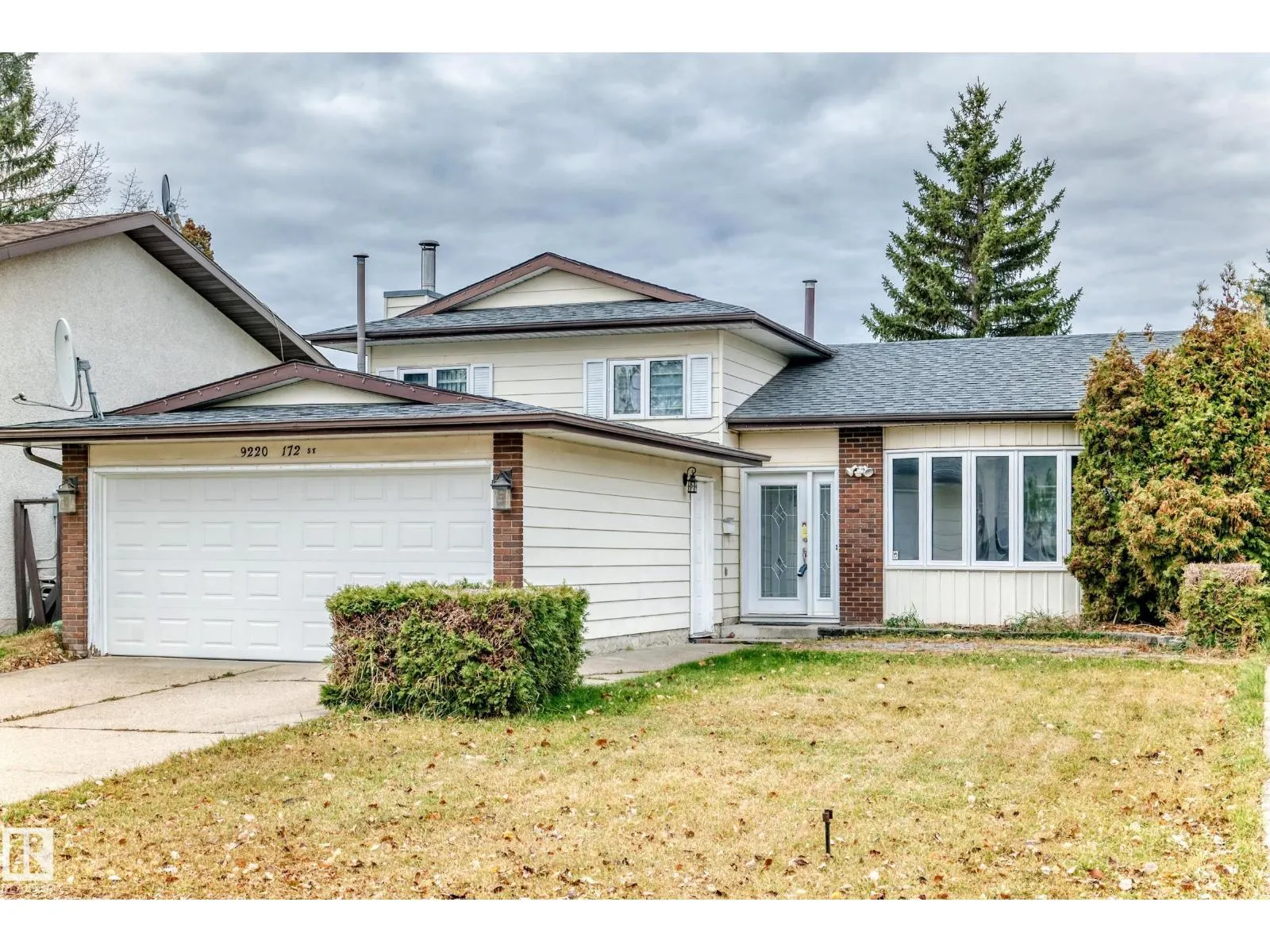 9220 172 ST NW