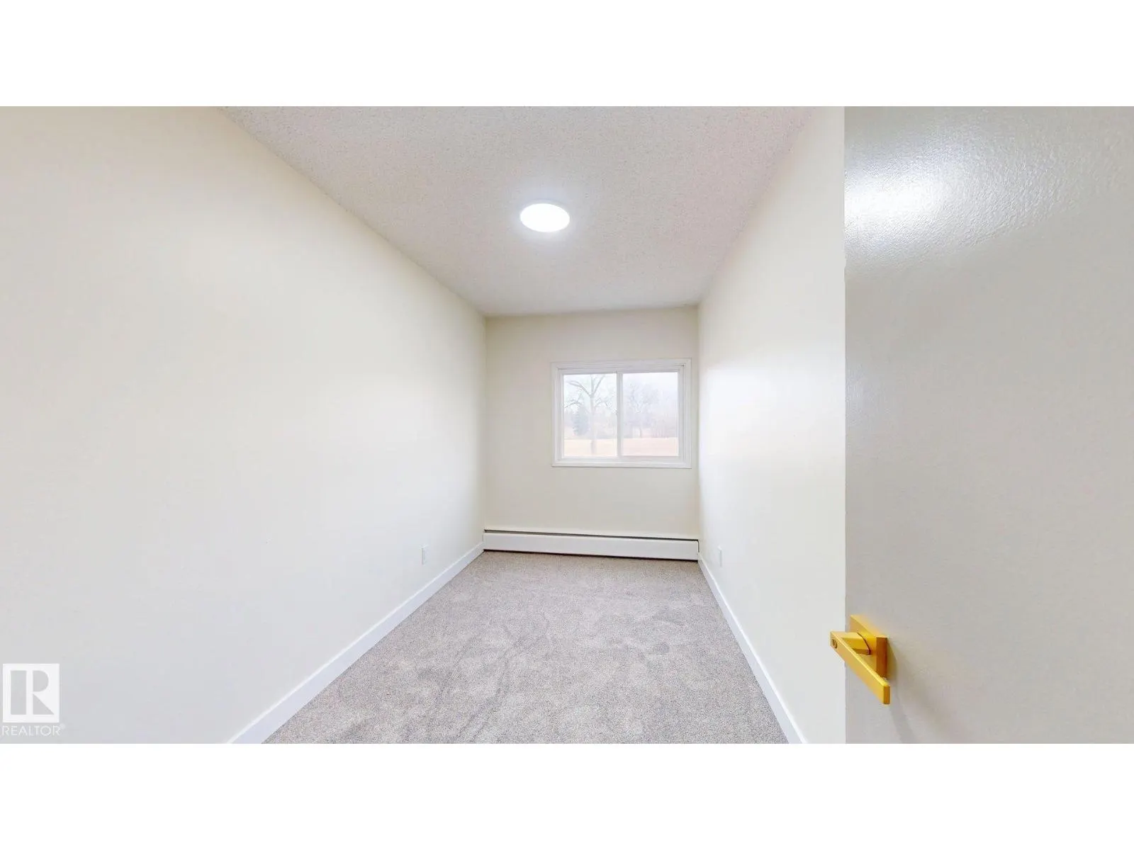 #114 2908 116A AV NW