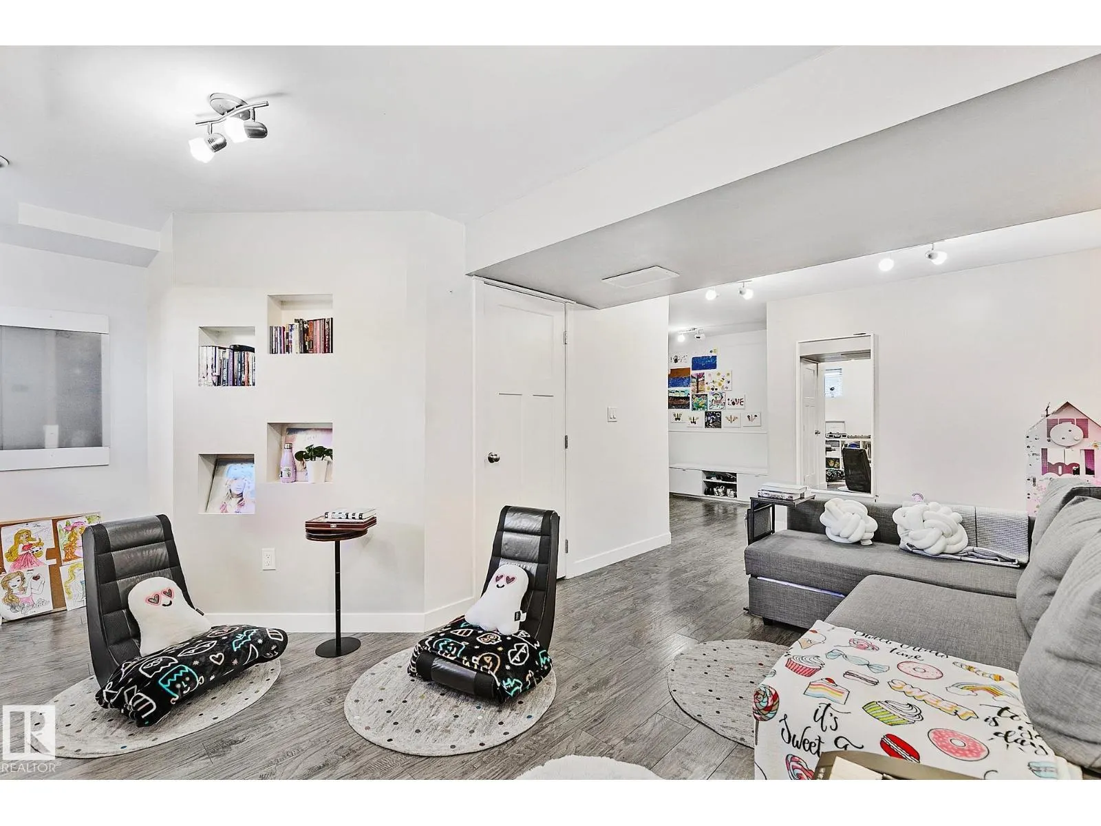 #17 3103 HILTON DR NW