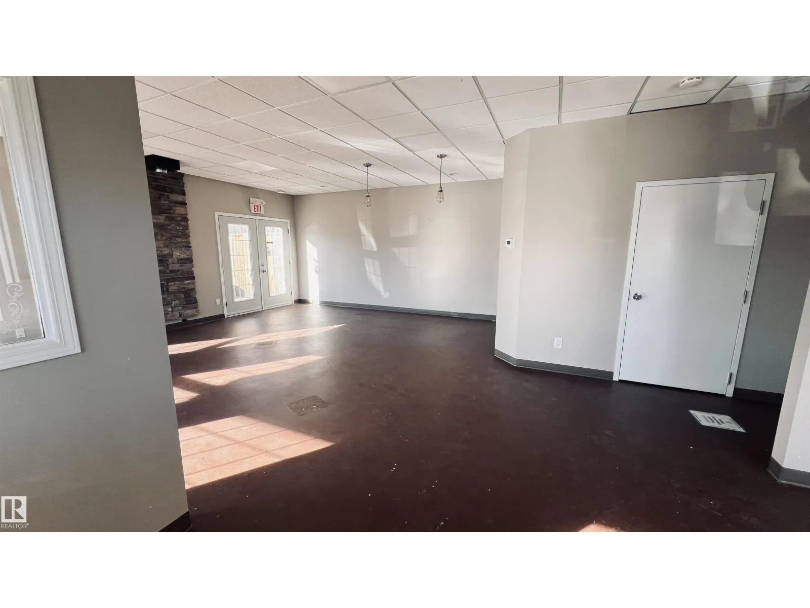 #101 5020 Lac Ste Anne TR S