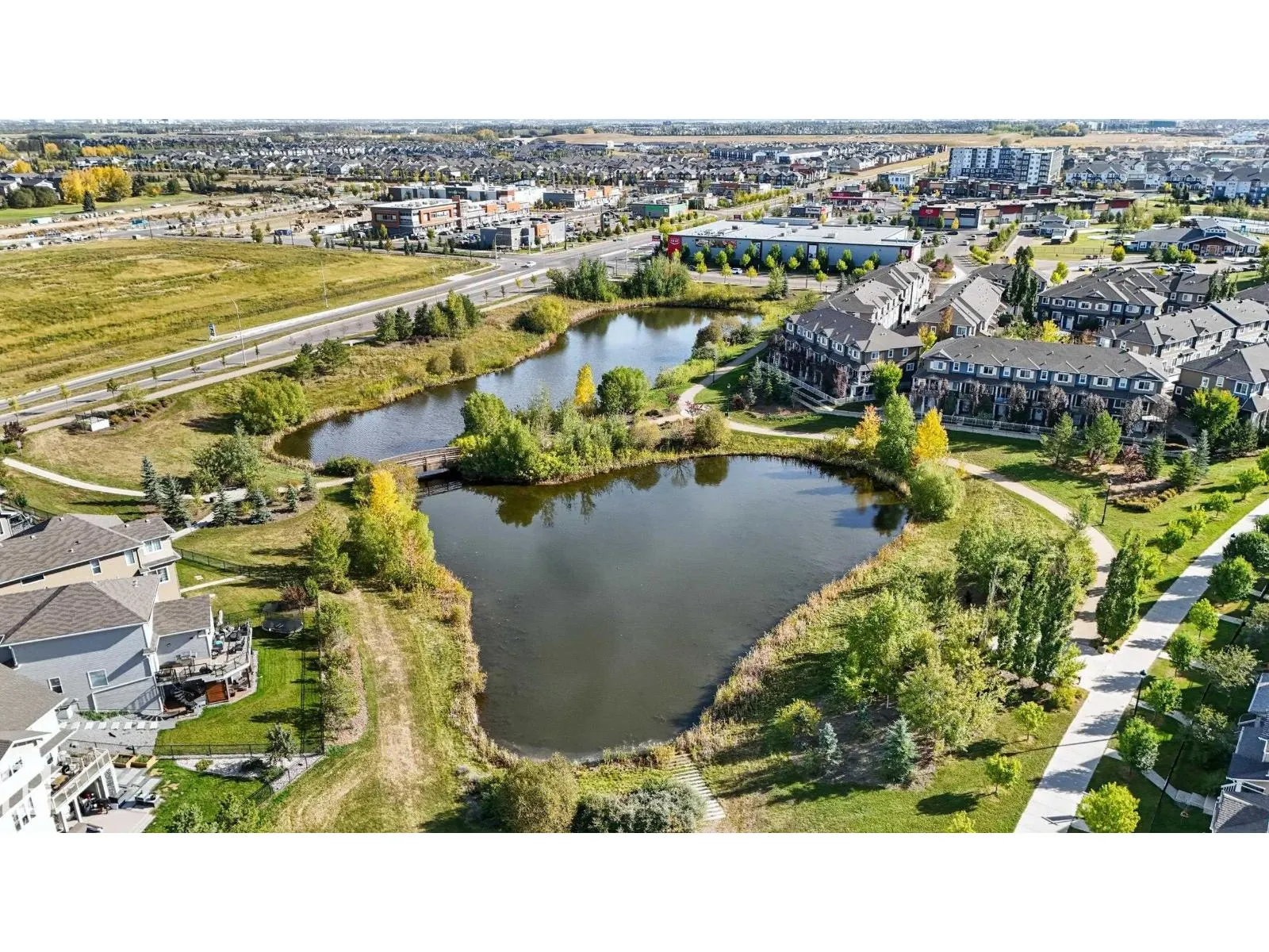 1590 Chapman WY SW SW