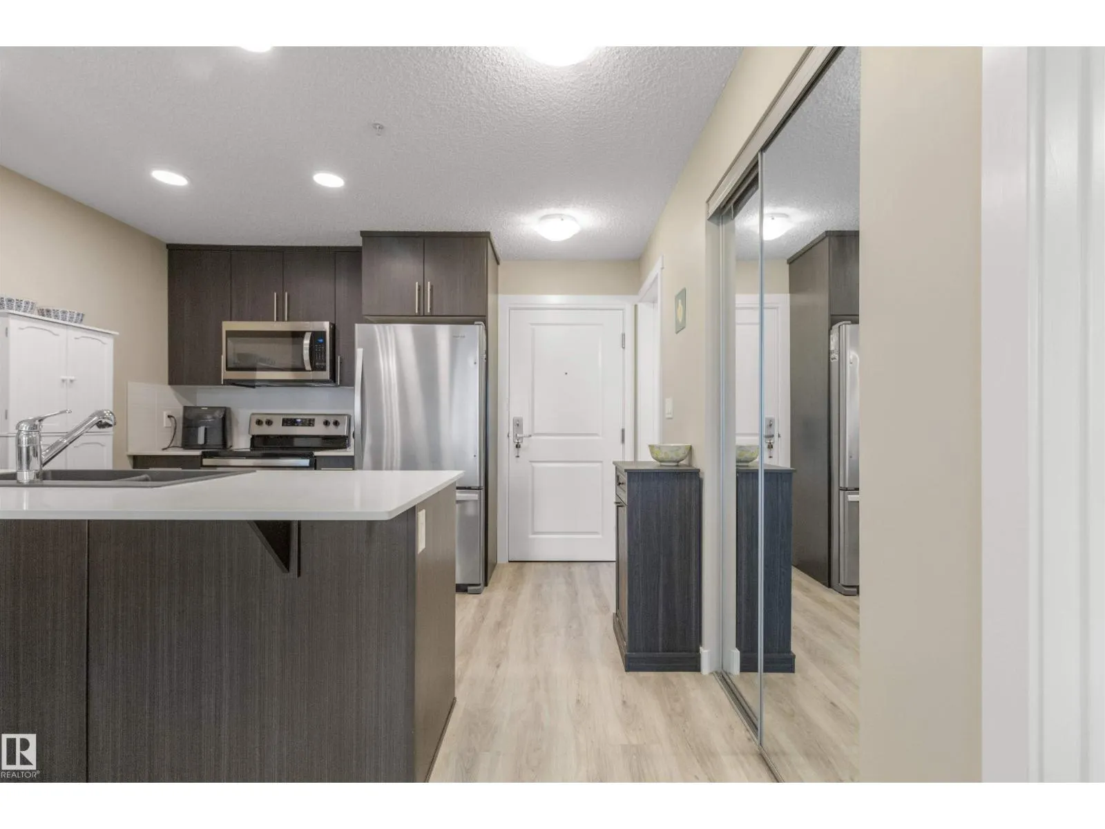 #101 1506 TAMARACK BV NW