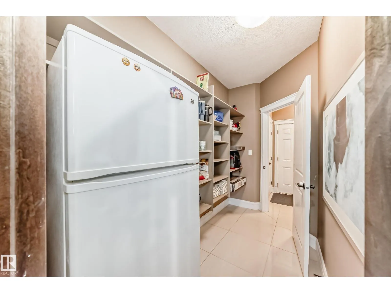 1552 CUNNINGHAM CAPE CA SW