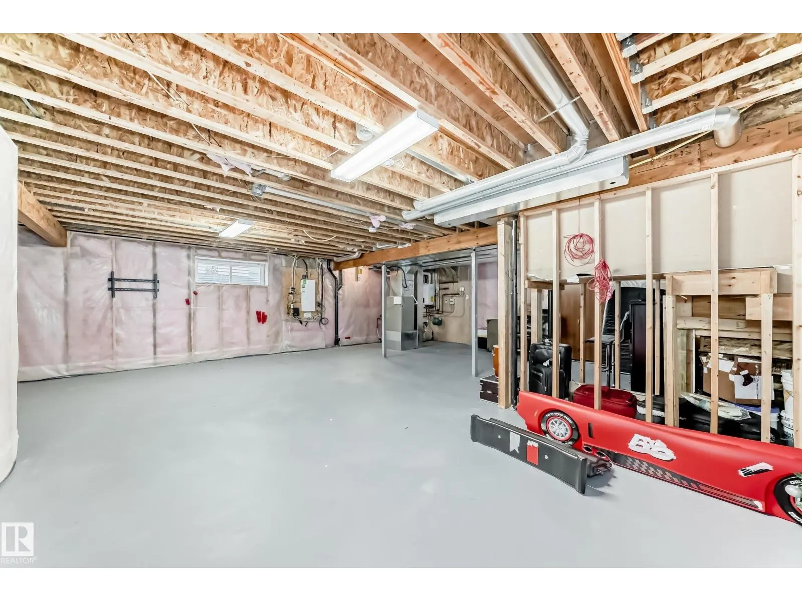 1552 CUNNINGHAM CAPE CA SW