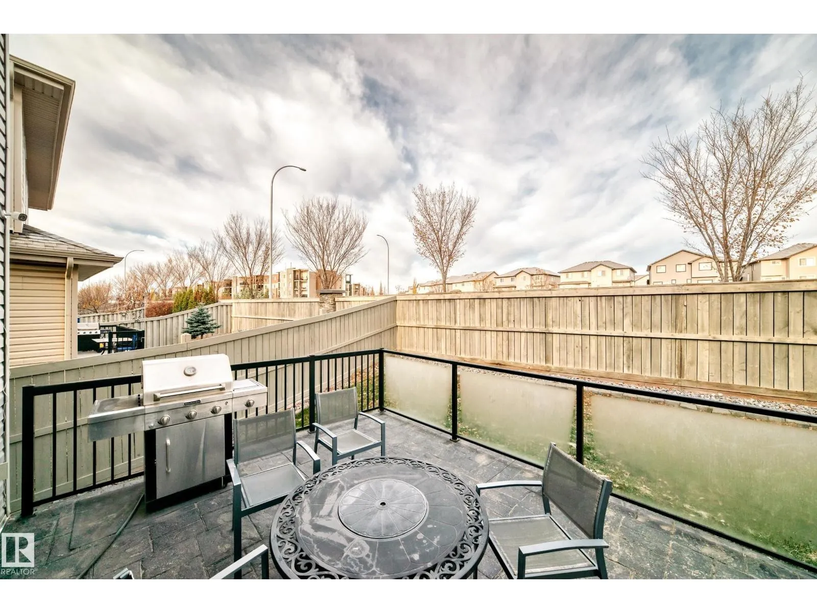 1552 CUNNINGHAM CAPE CA SW