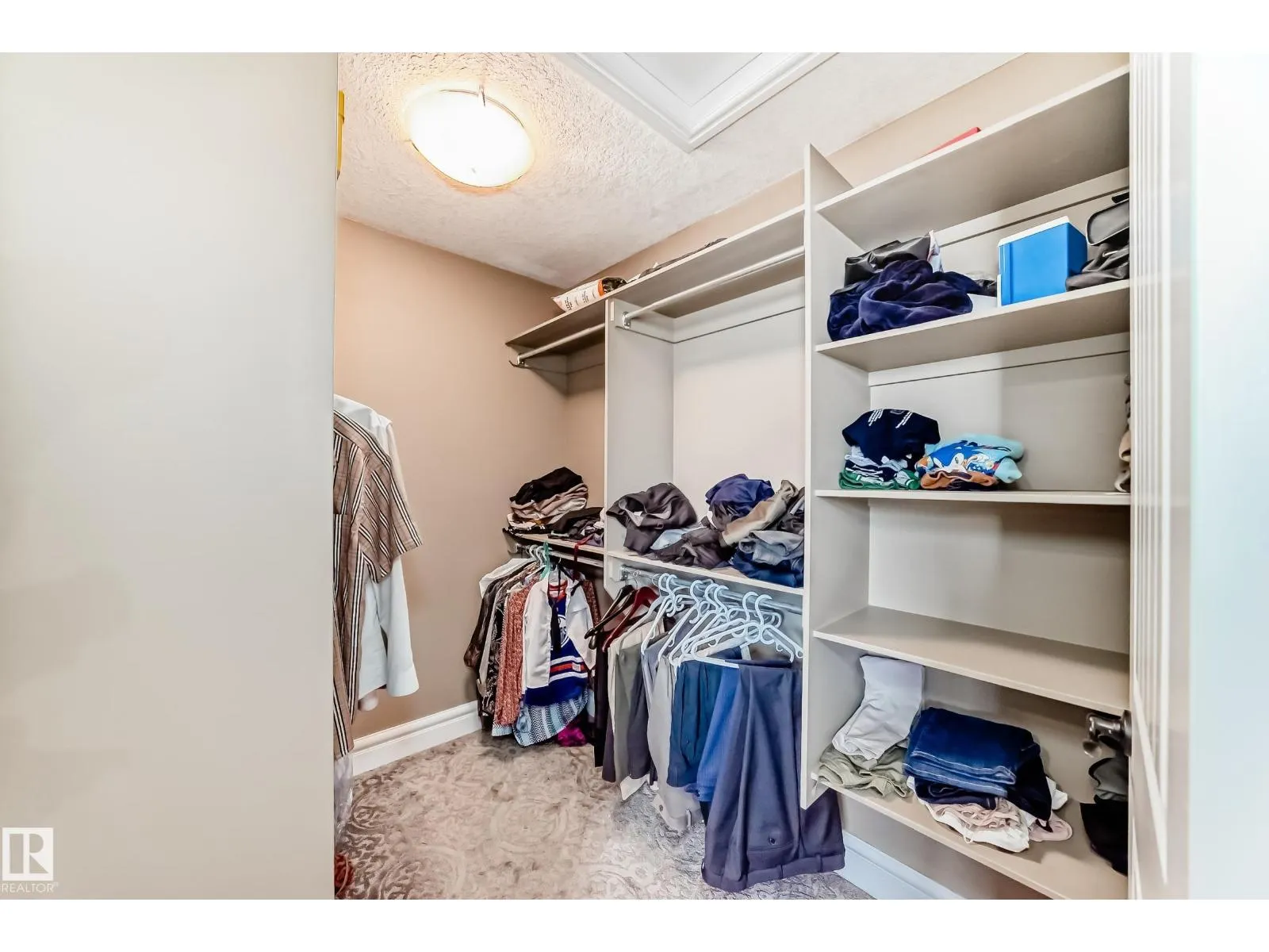 1552 CUNNINGHAM CAPE CA SW