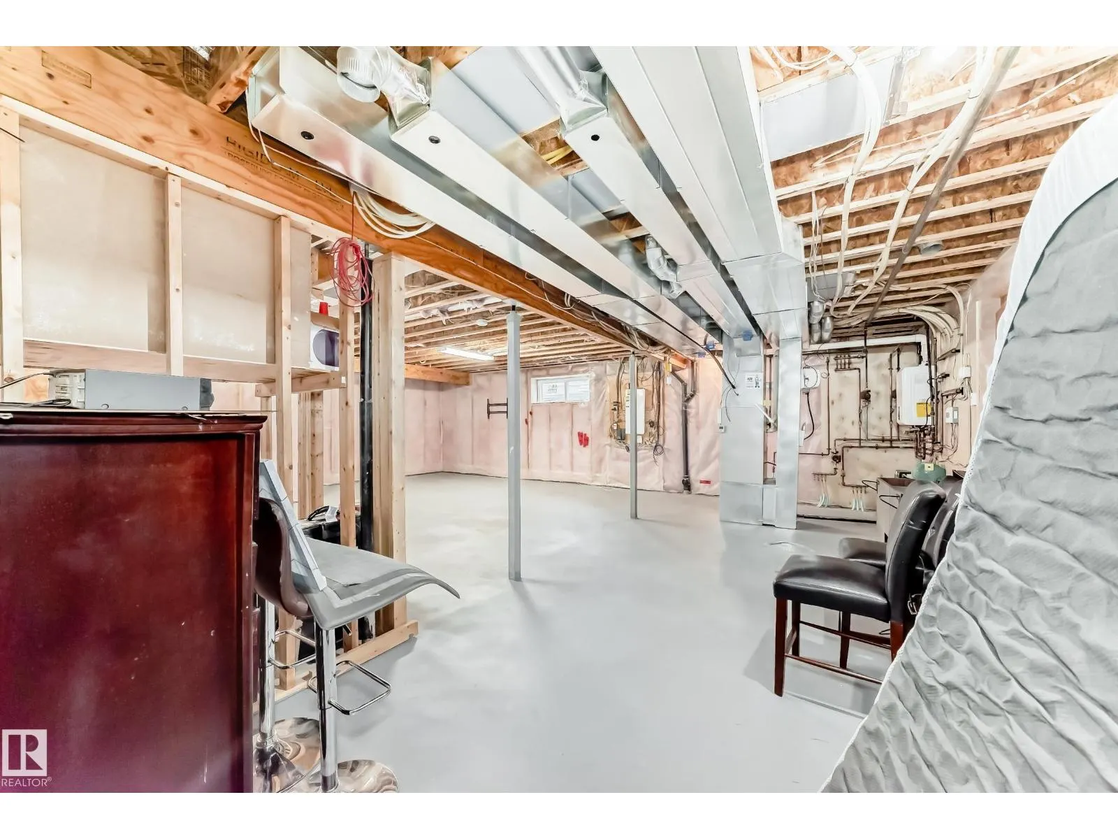 1552 CUNNINGHAM CAPE CA SW