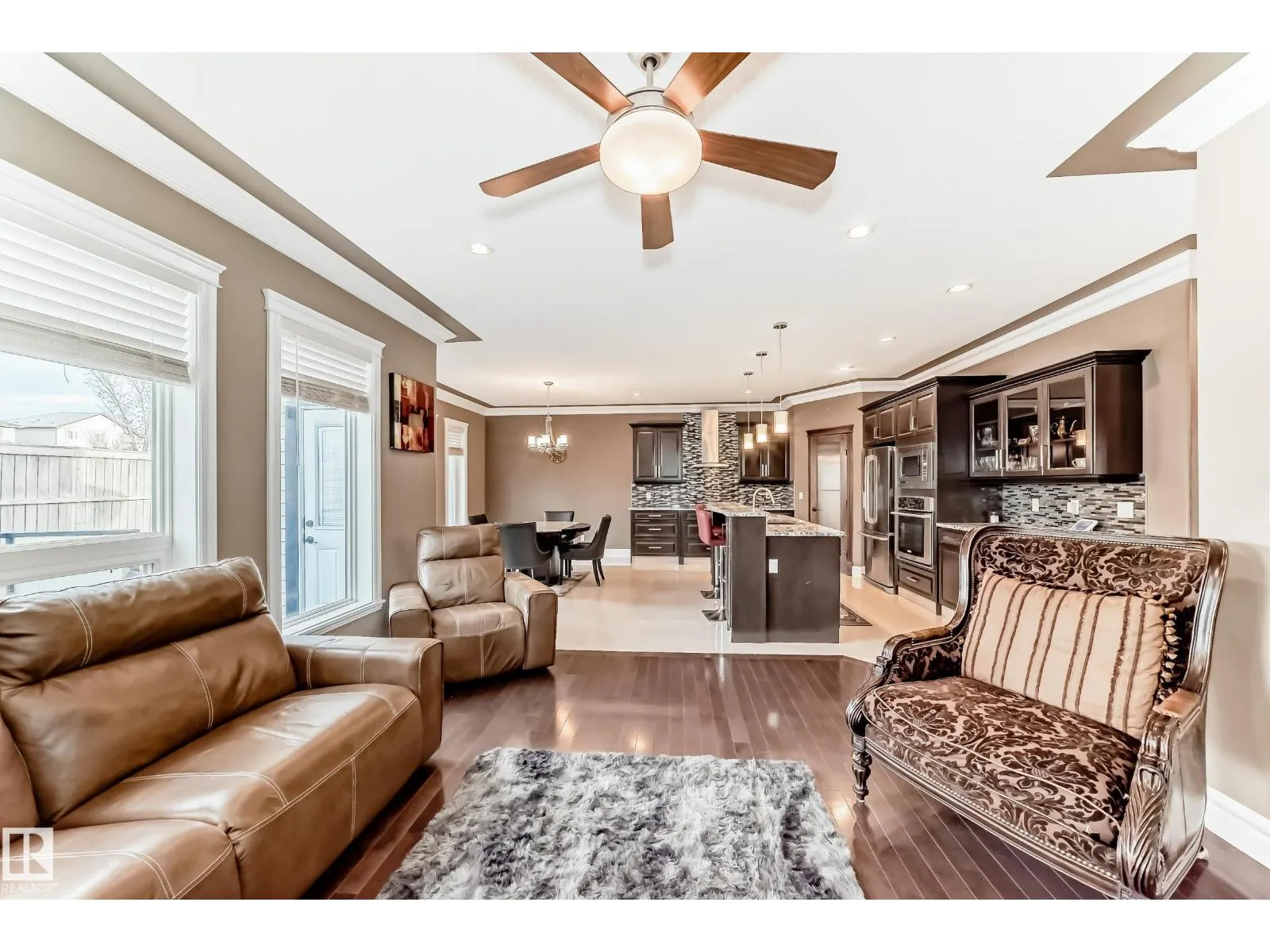 1552 CUNNINGHAM CAPE CA SW