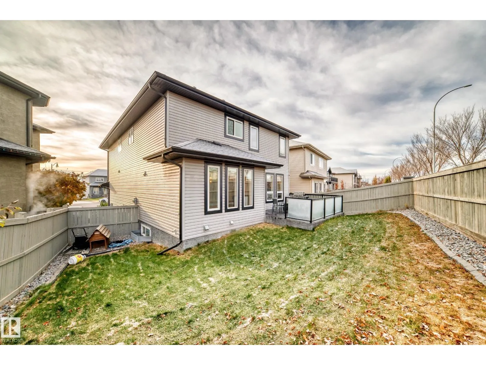 1552 CUNNINGHAM CAPE CA SW