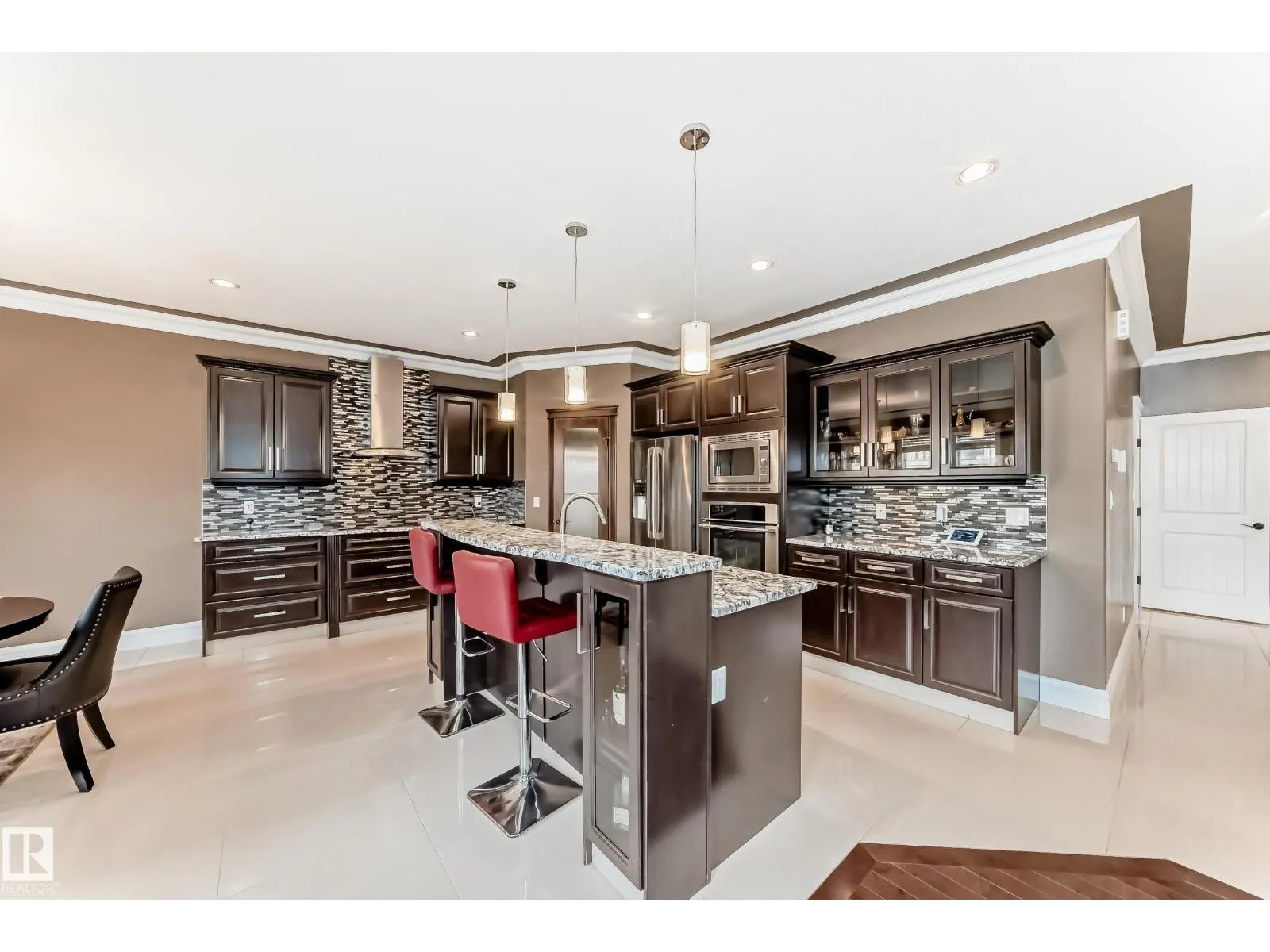 1552 CUNNINGHAM CAPE CA SW