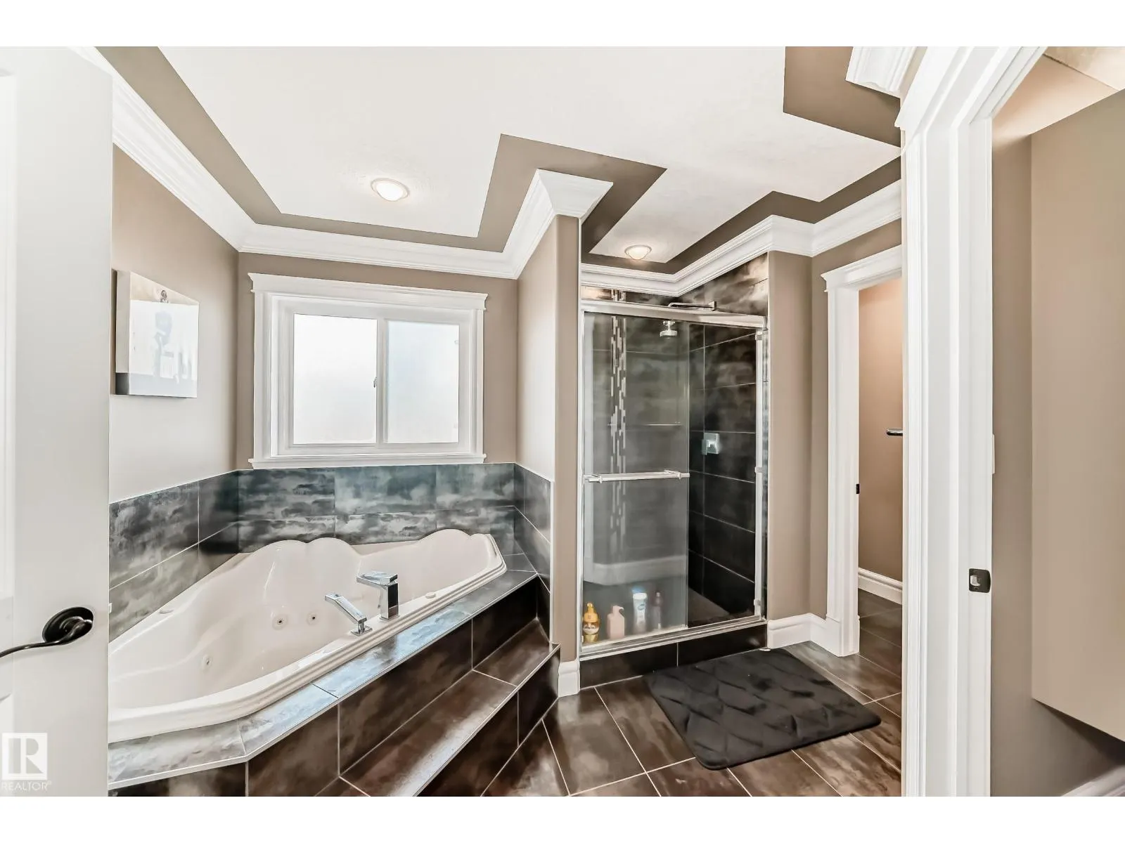 1552 CUNNINGHAM CAPE CA SW