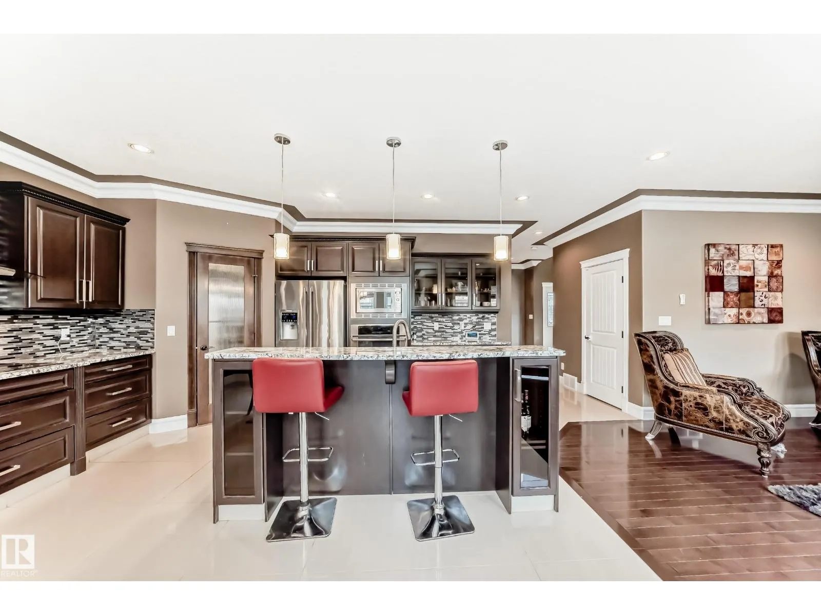 1552 CUNNINGHAM CAPE CA SW