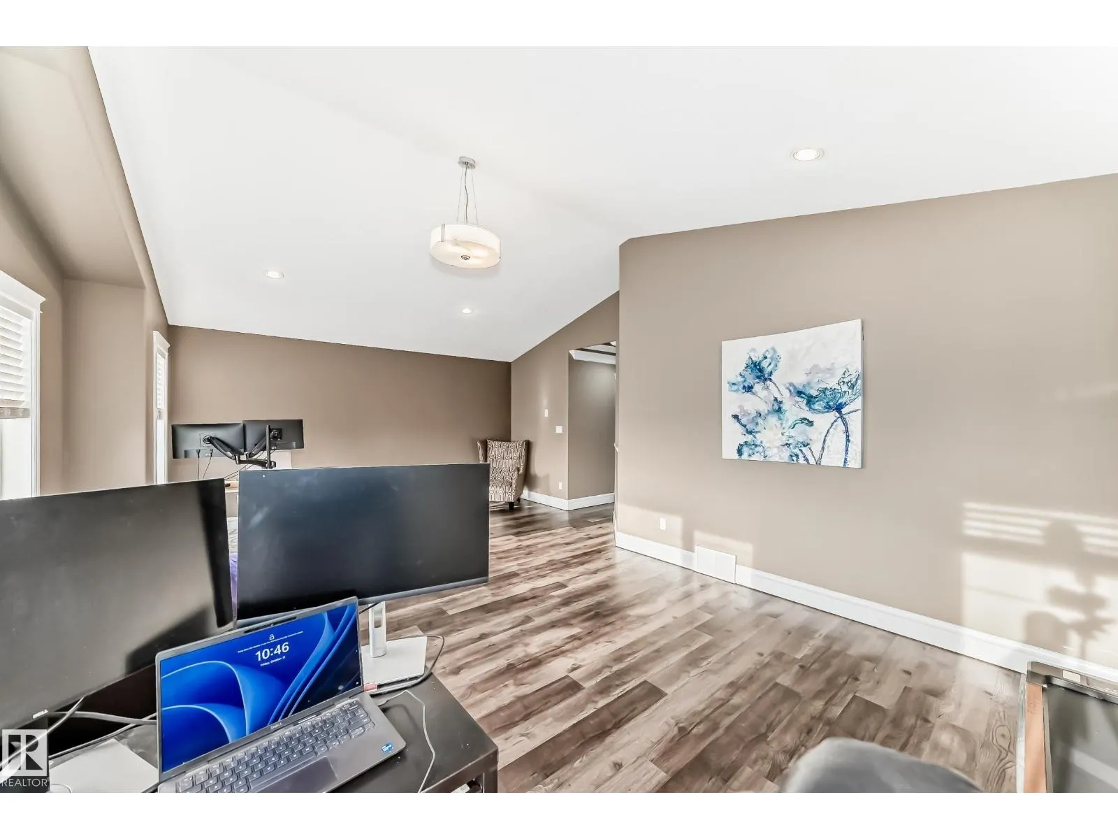 1552 CUNNINGHAM CAPE CA SW