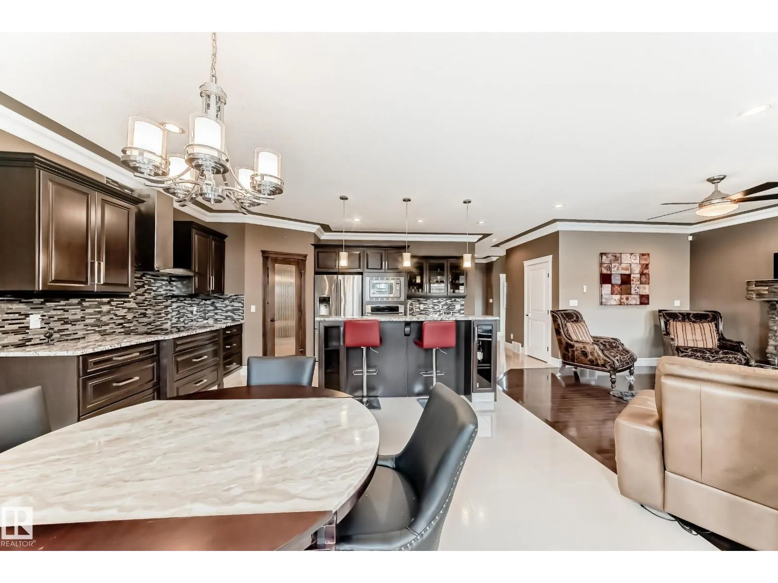 1552 CUNNINGHAM CAPE CA SW