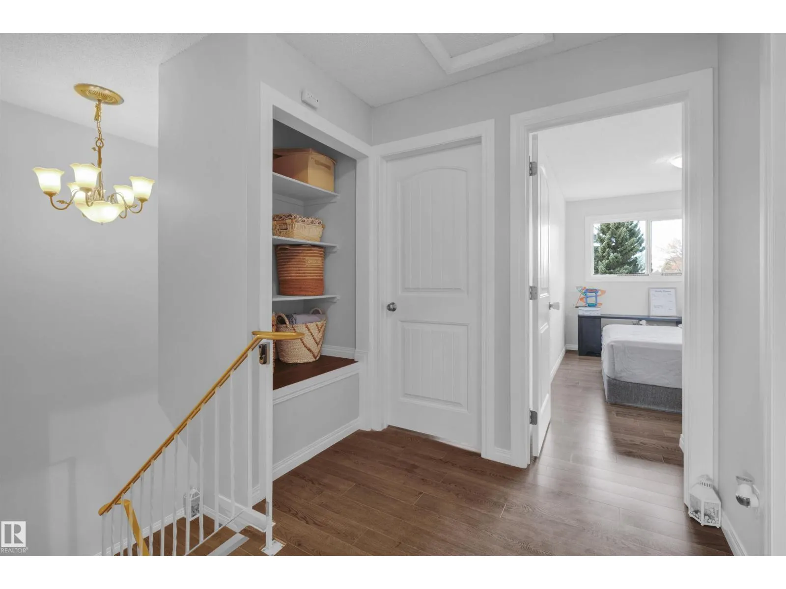 75 GRAND MEADOW CR NW