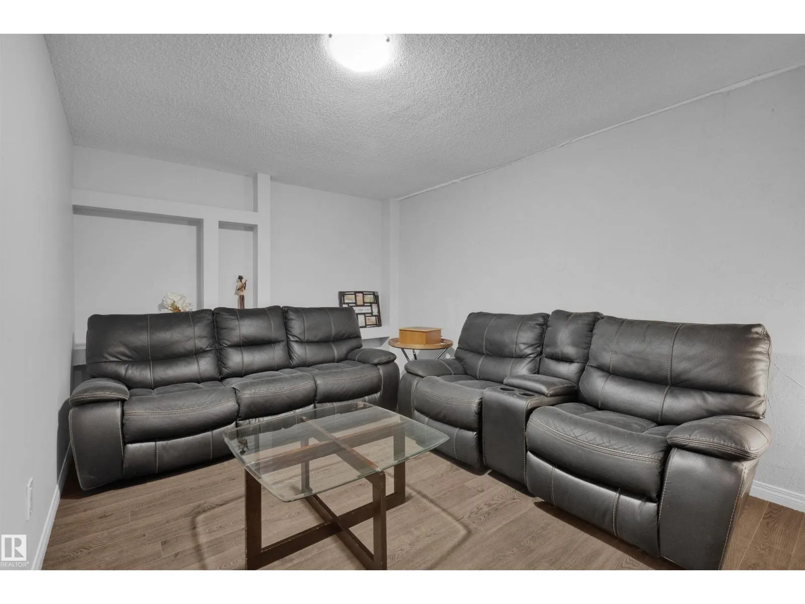 75 GRAND MEADOW CR NW