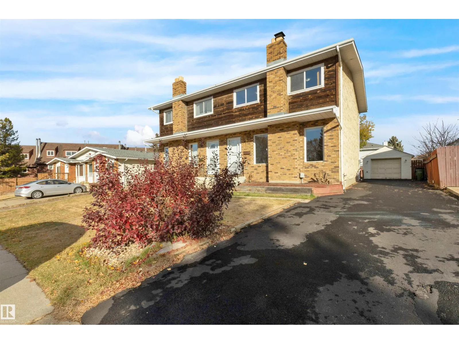 75 GRAND MEADOW CR NW