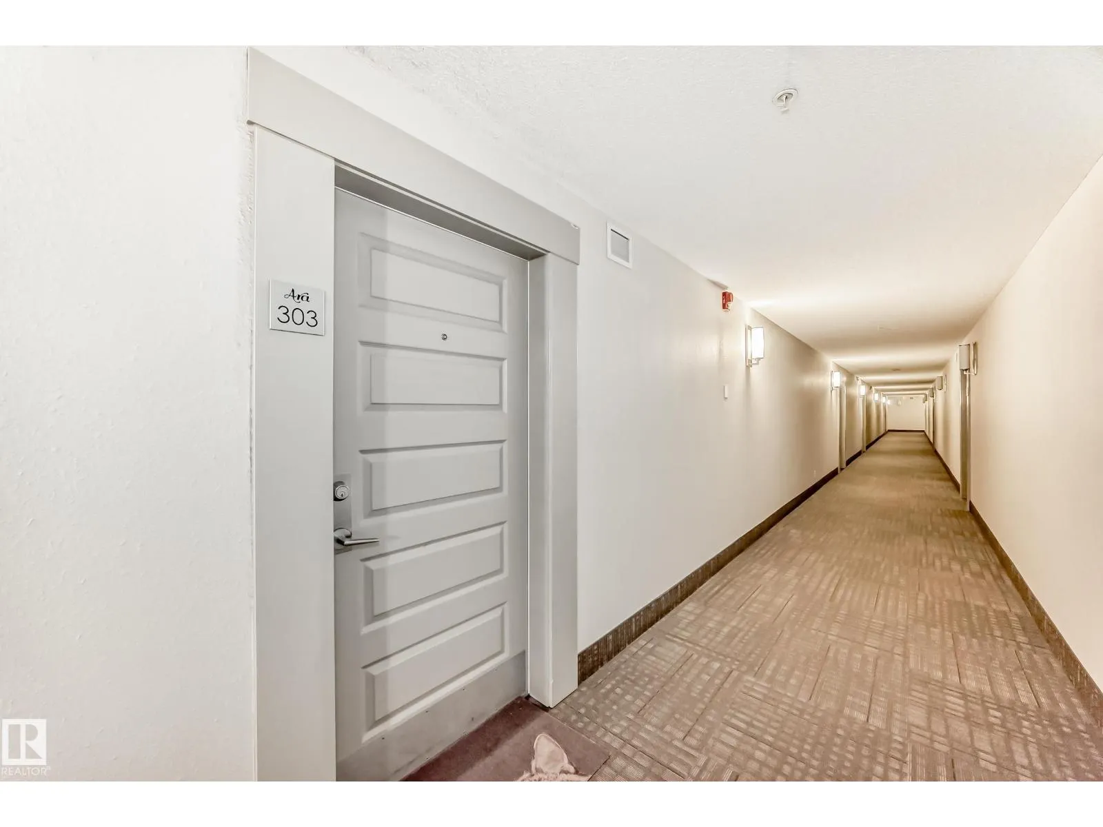 #303 4008 SAVARYN DR SW