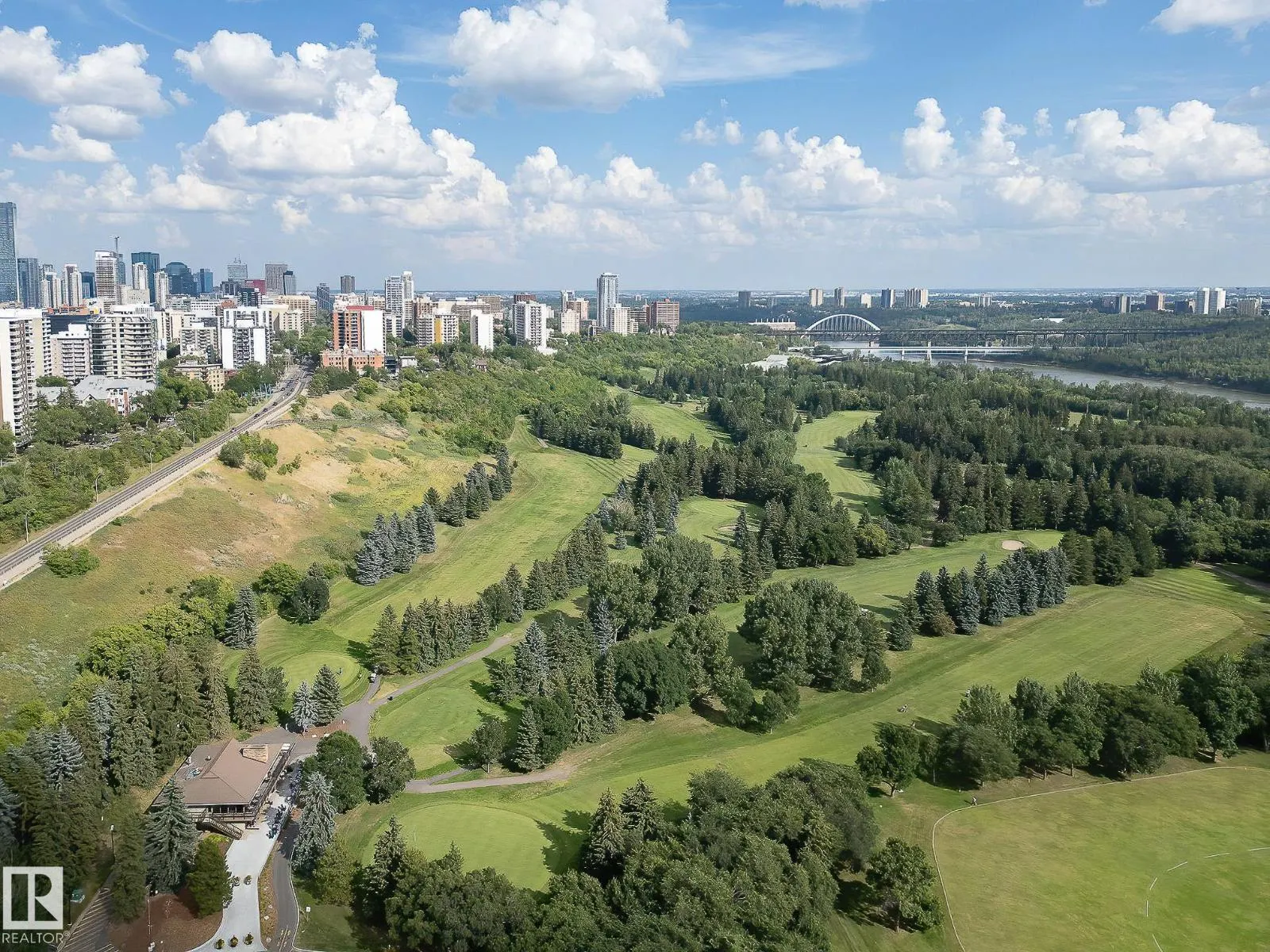 #203 10046 117 ST NW