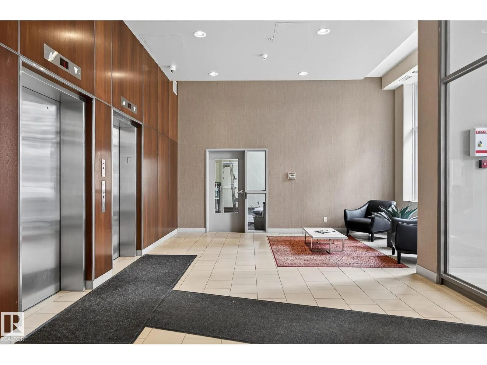 #203 10046 117 ST NW