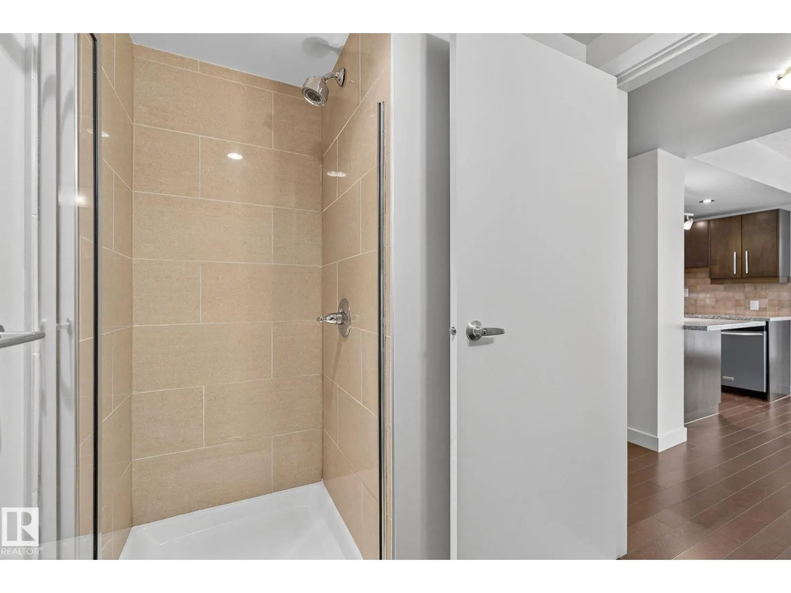 #203 10046 117 ST NW