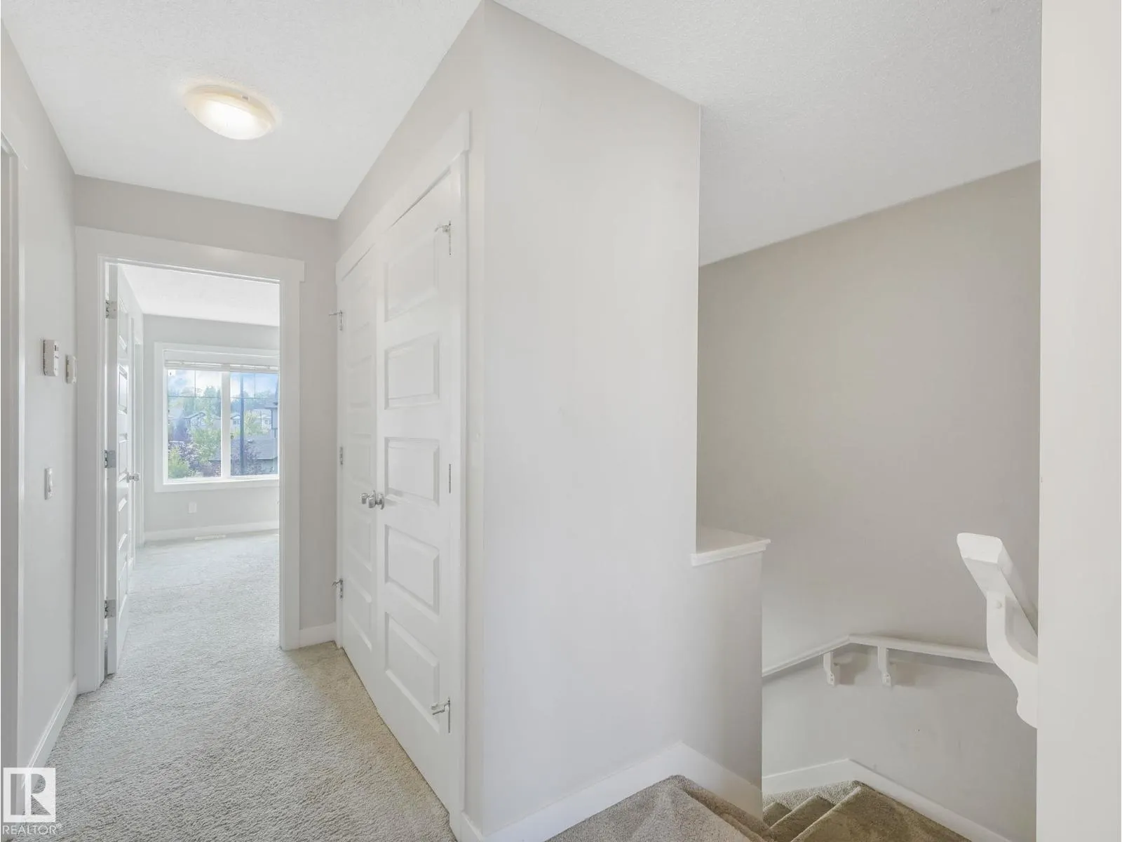 648 LEWIS GREENS DR NW