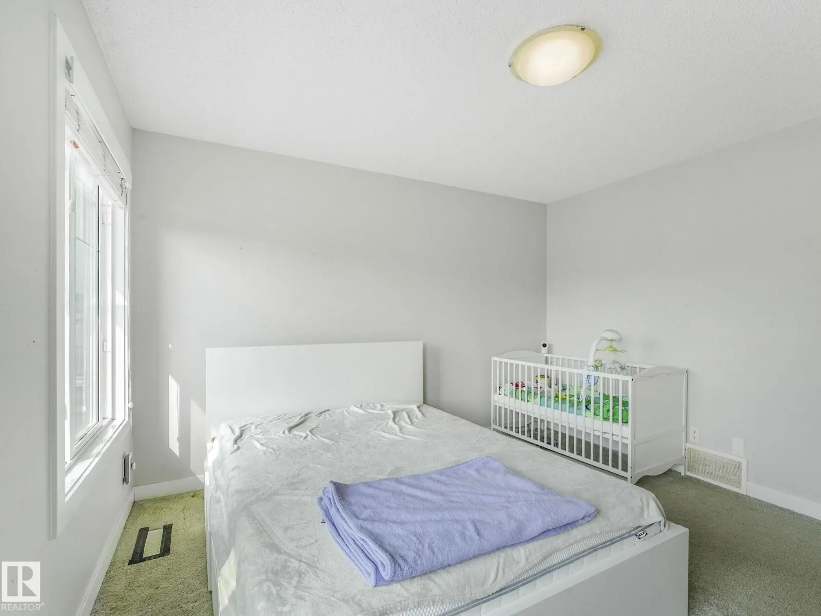 648 LEWIS GREENS DR NW